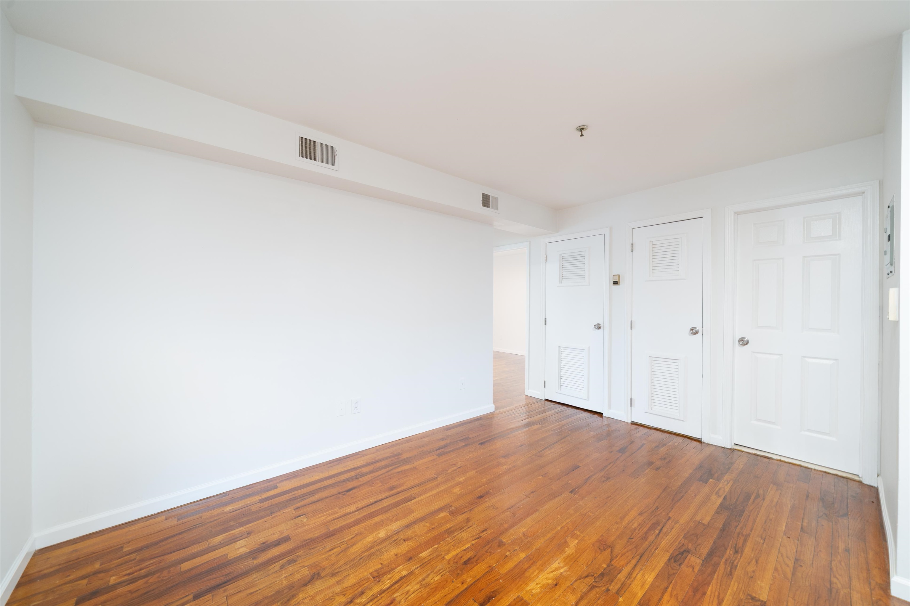 524-526 4TH ST Unit: 6