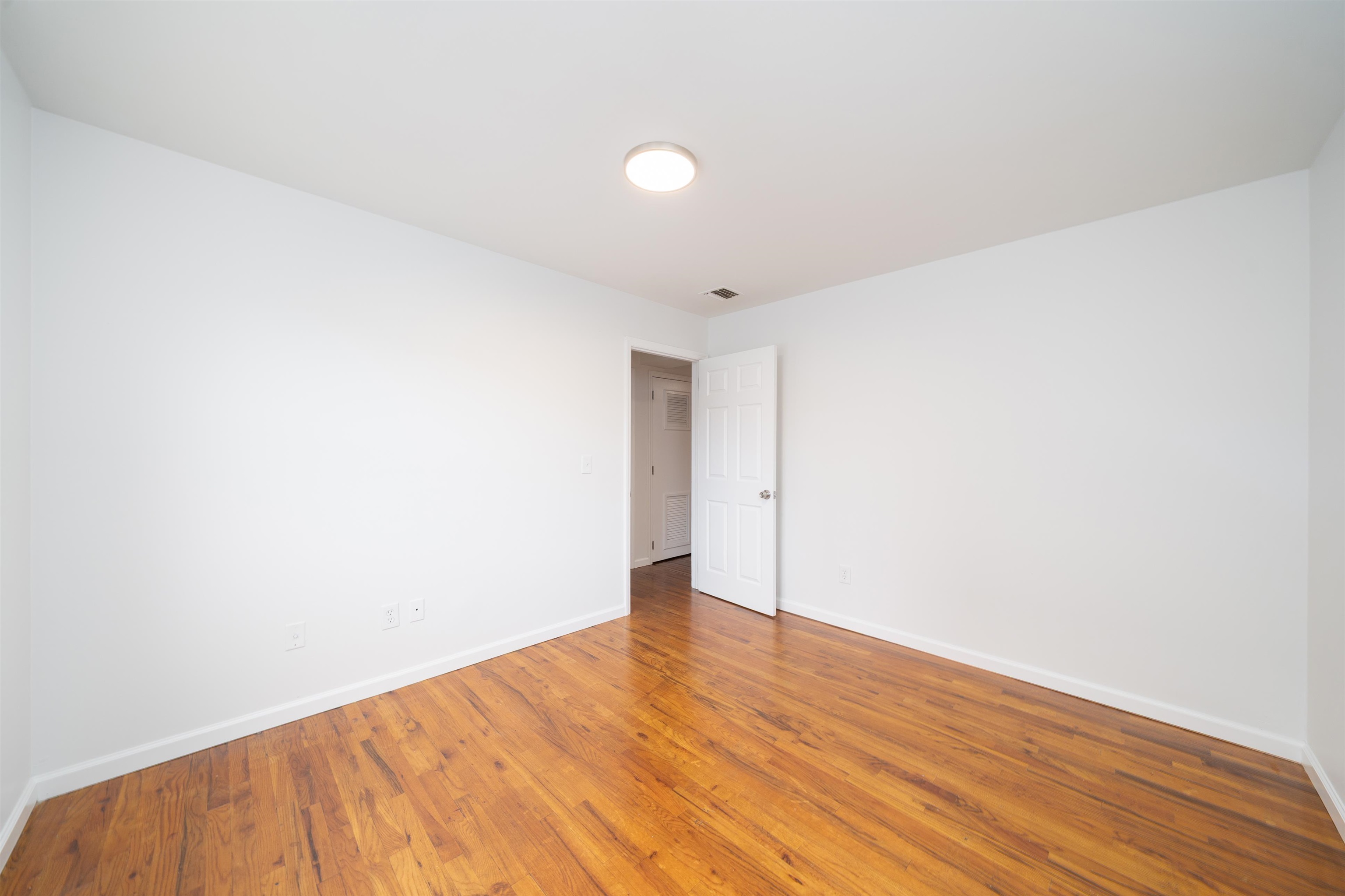 524-526 4TH ST Unit: 6