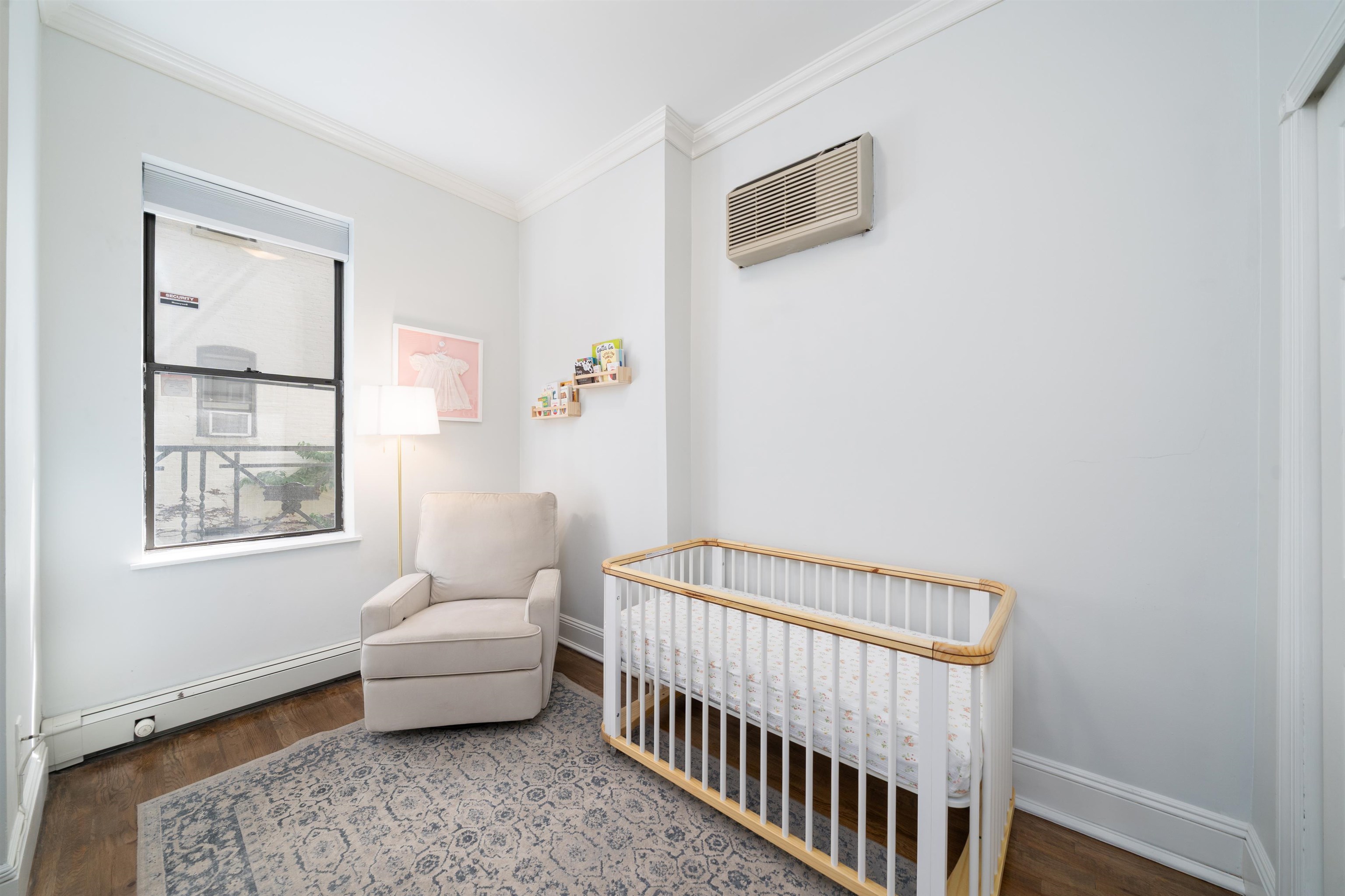 257 12TH ST Unit: 2B
