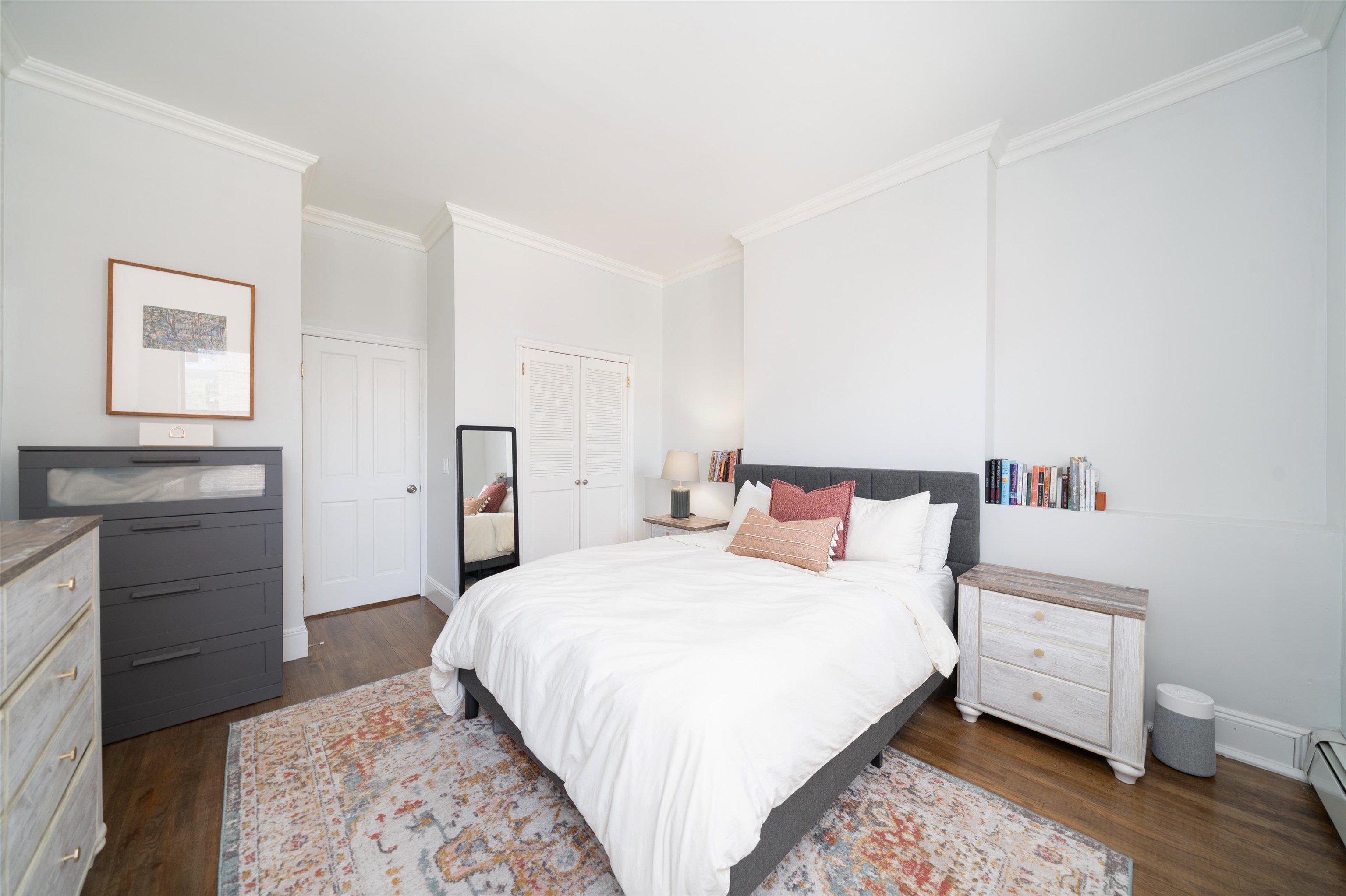 257 12TH ST Unit: 2B