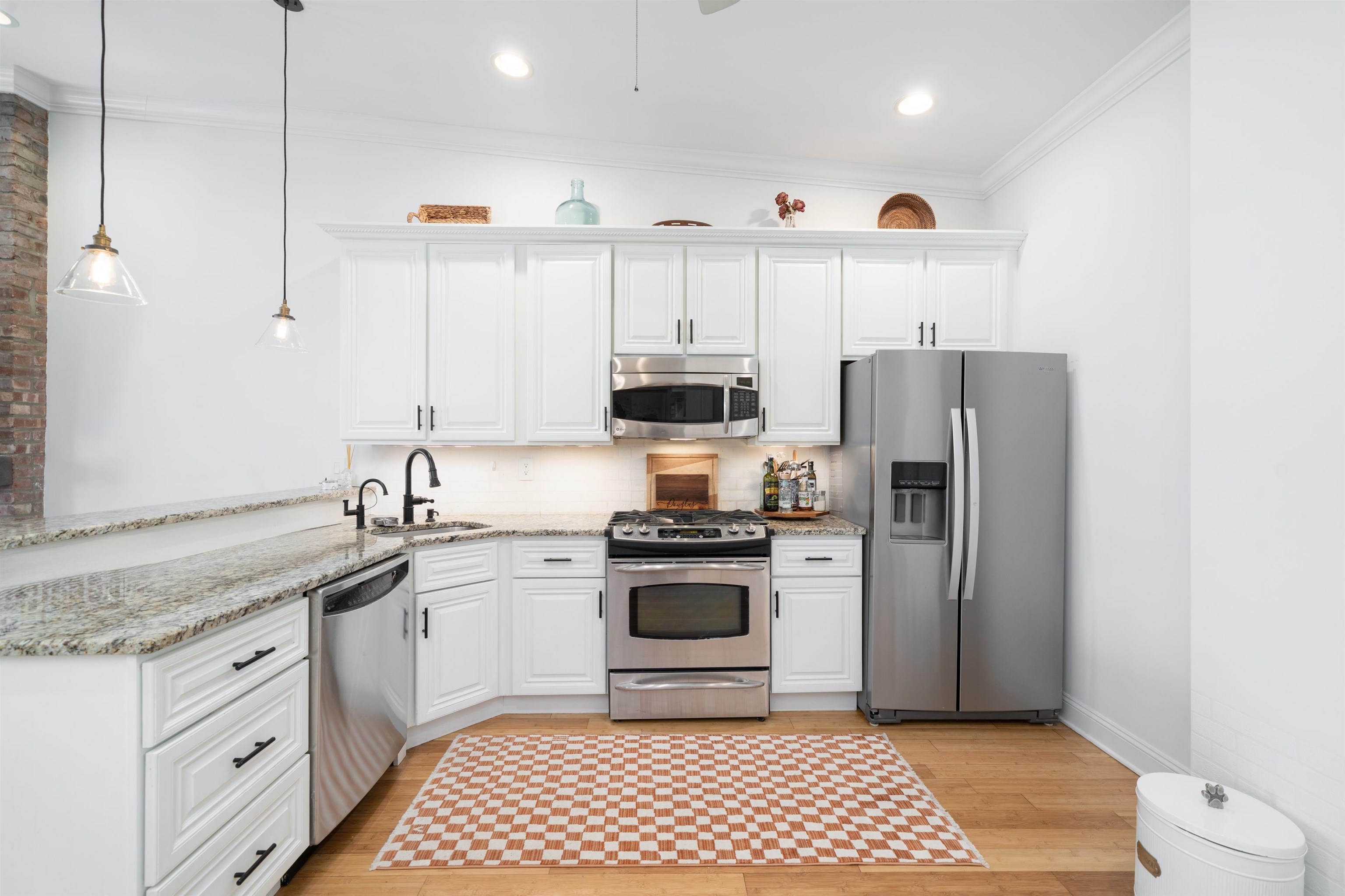 328 GARDEN ST Unit: 4