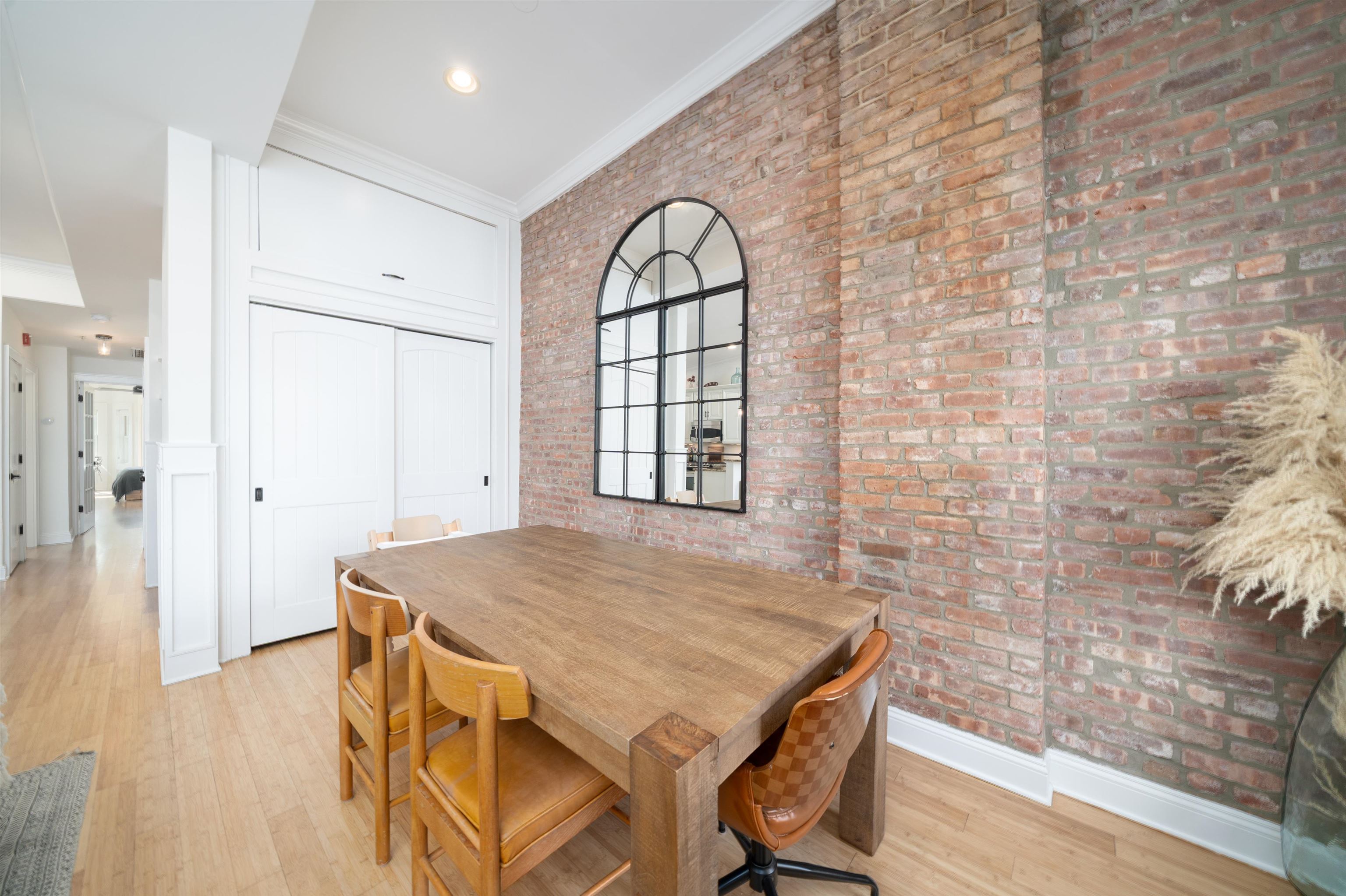 328 GARDEN ST Unit: 4