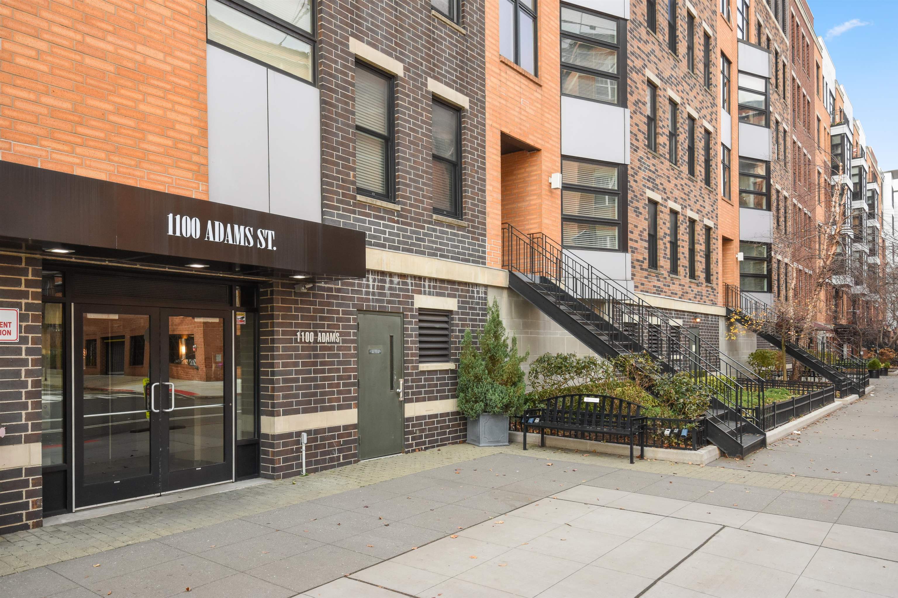 1100 ADAMS ST Unit: 514