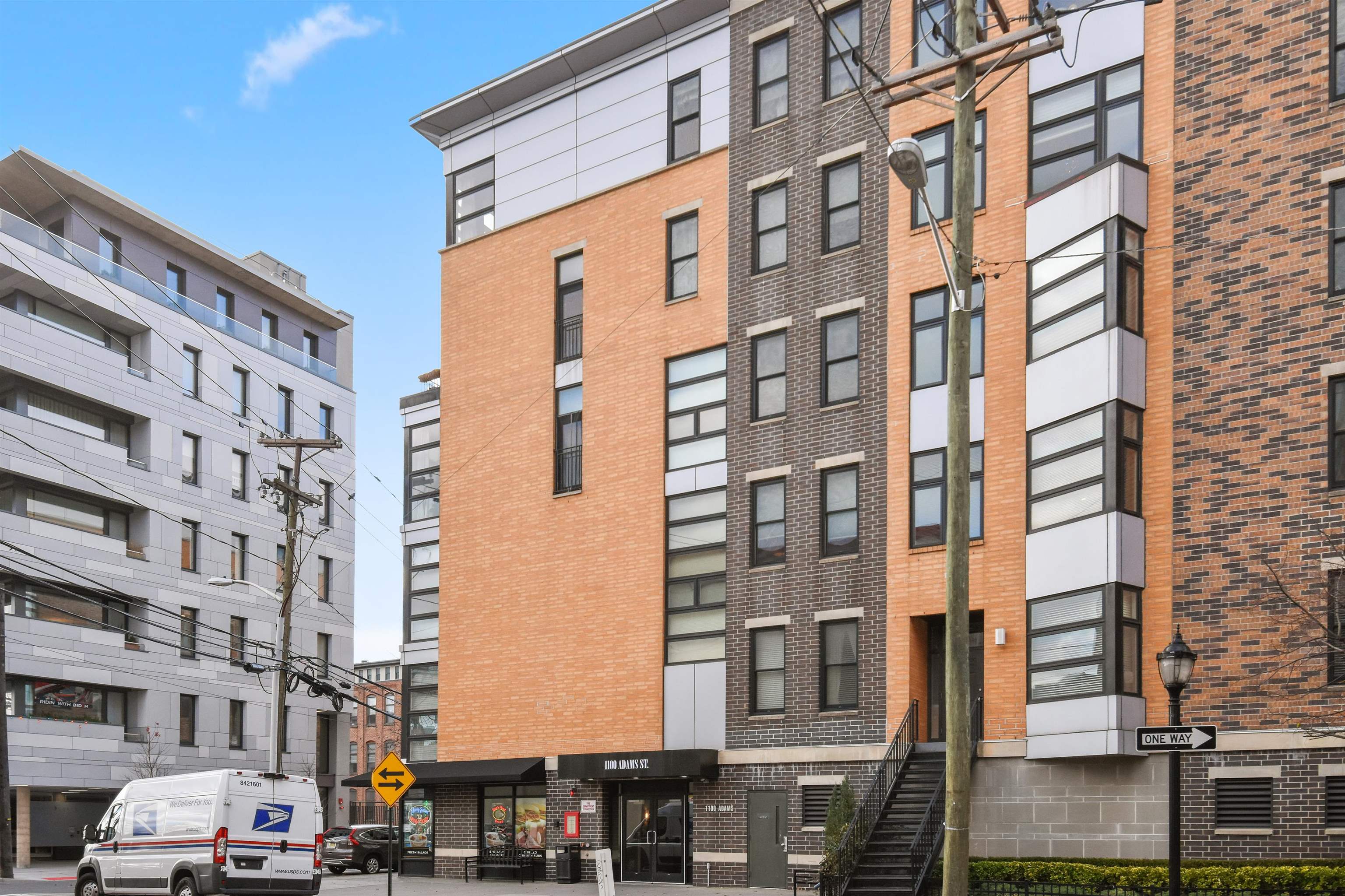 1100 ADAMS ST Unit: 514