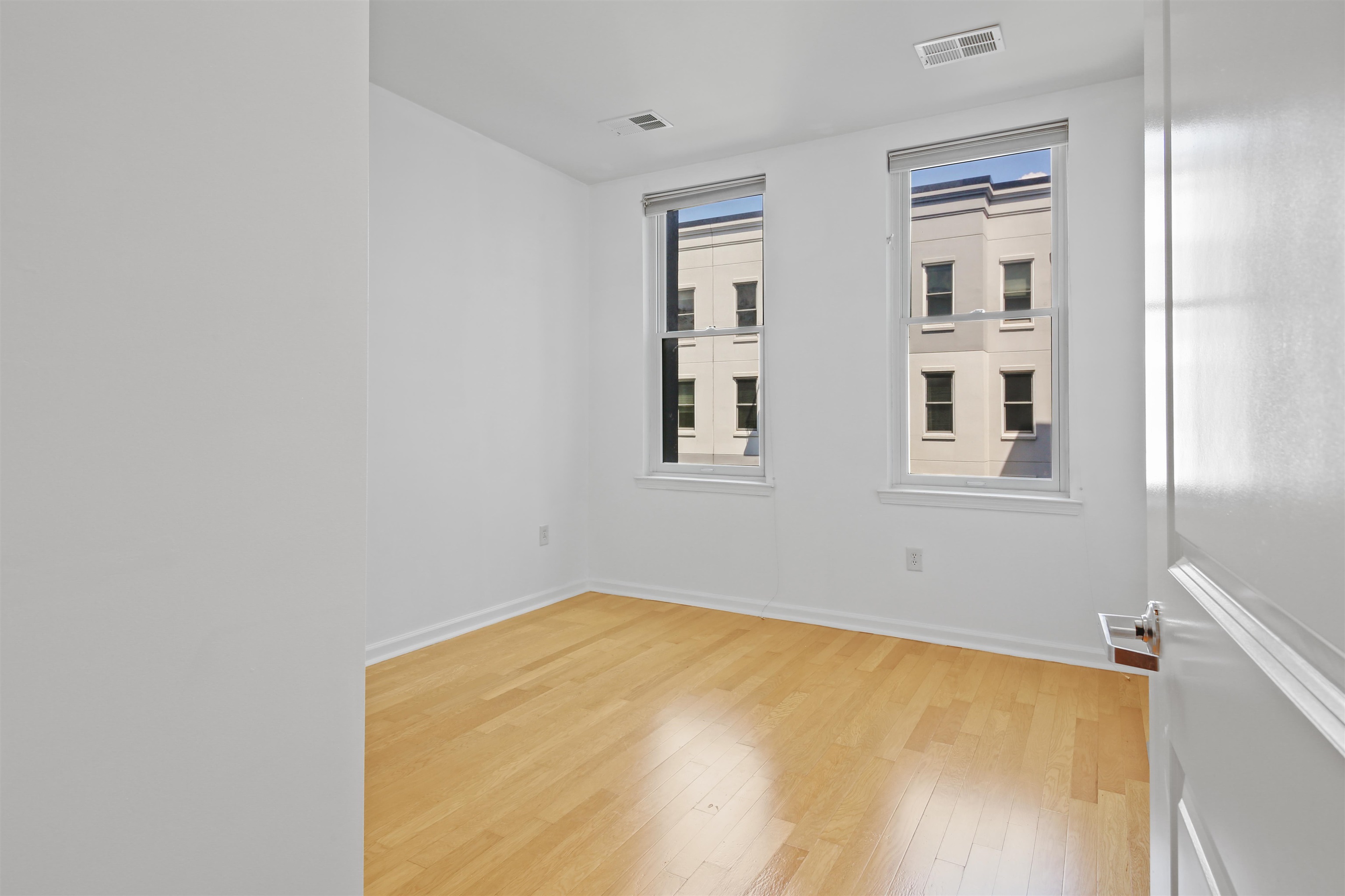 1100 ADAMS ST Unit: 514