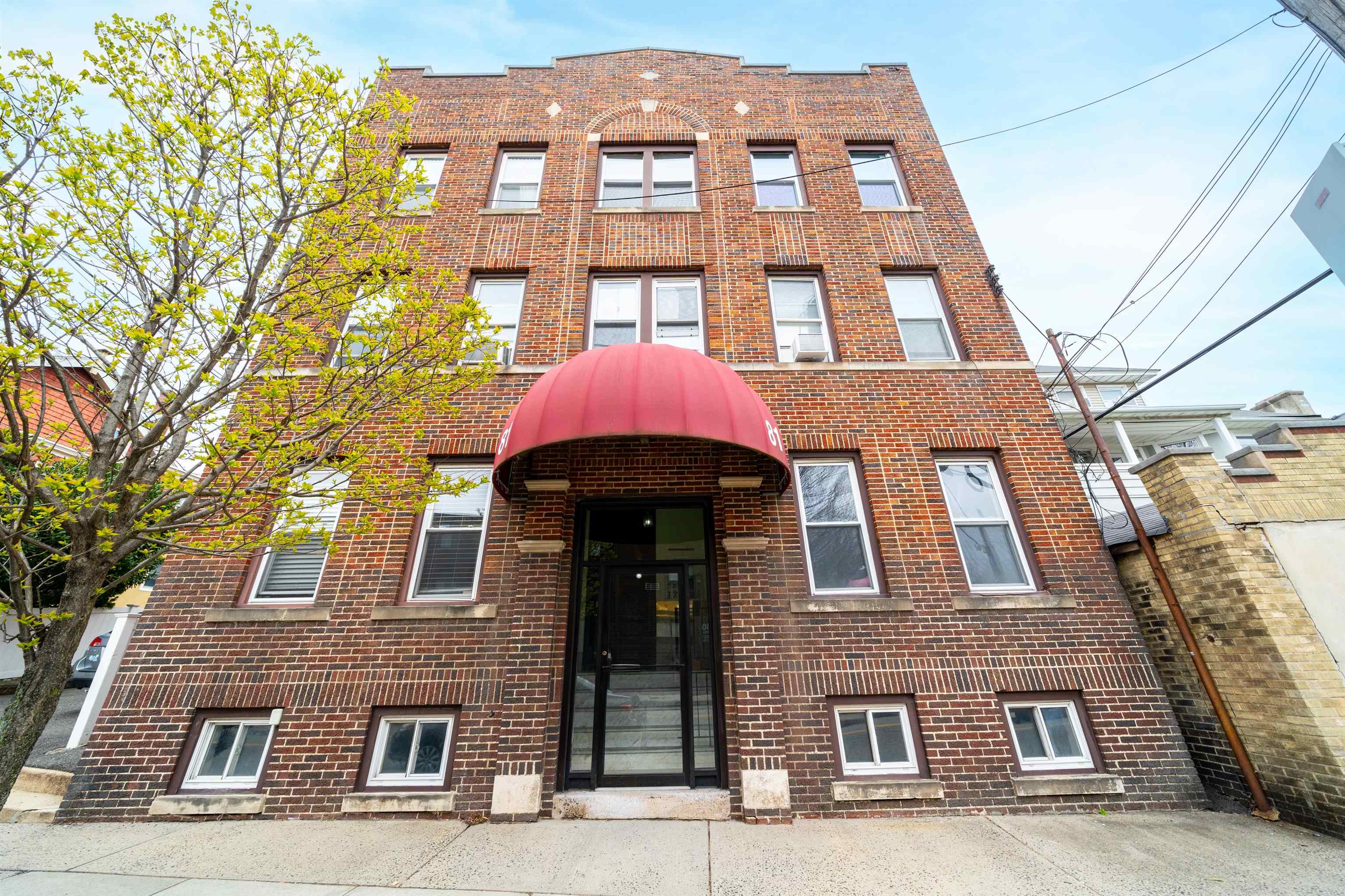 81 GLENRIDGE AVE Unit: 6