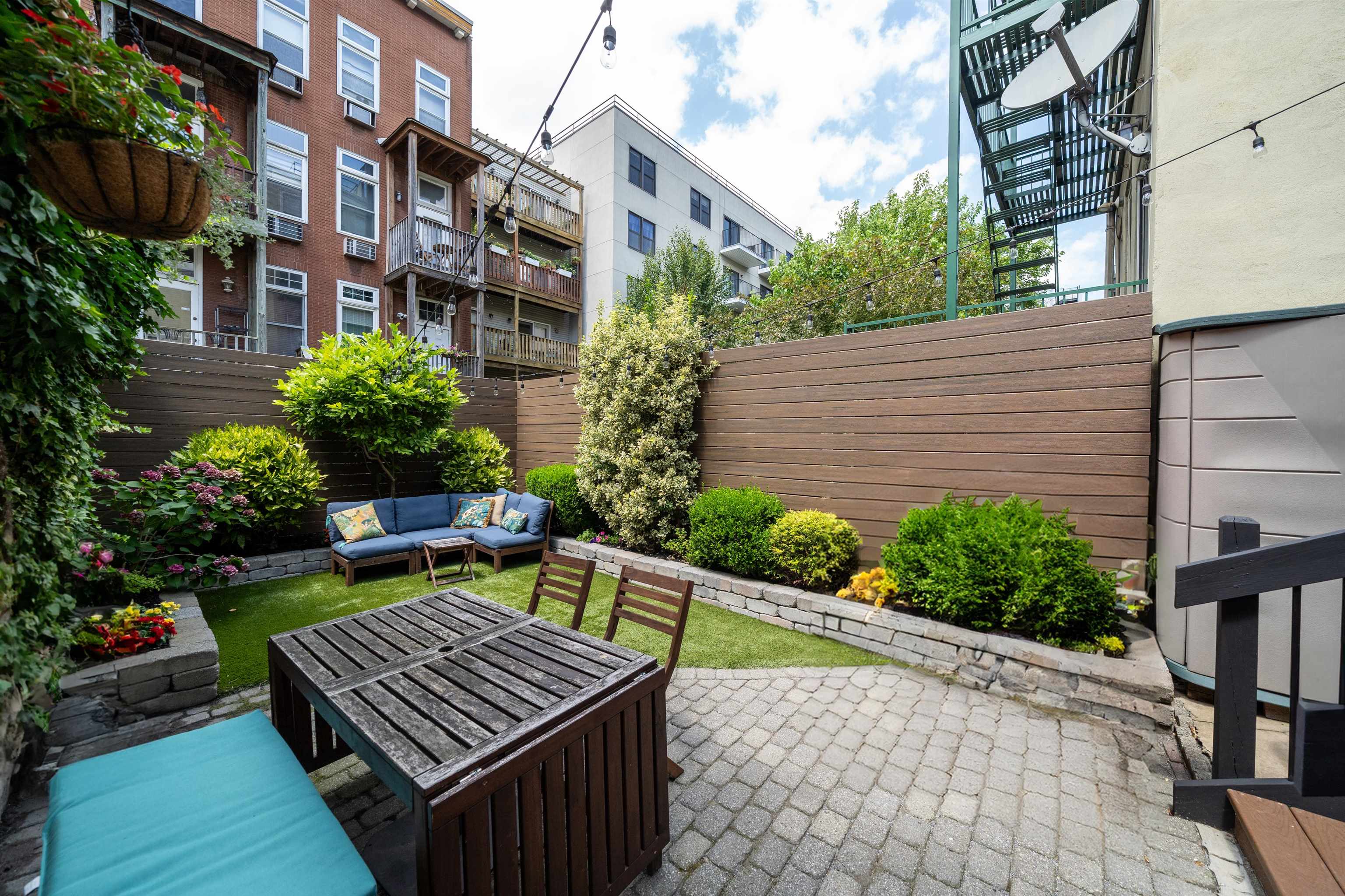 78 MADISON ST Unit: 1