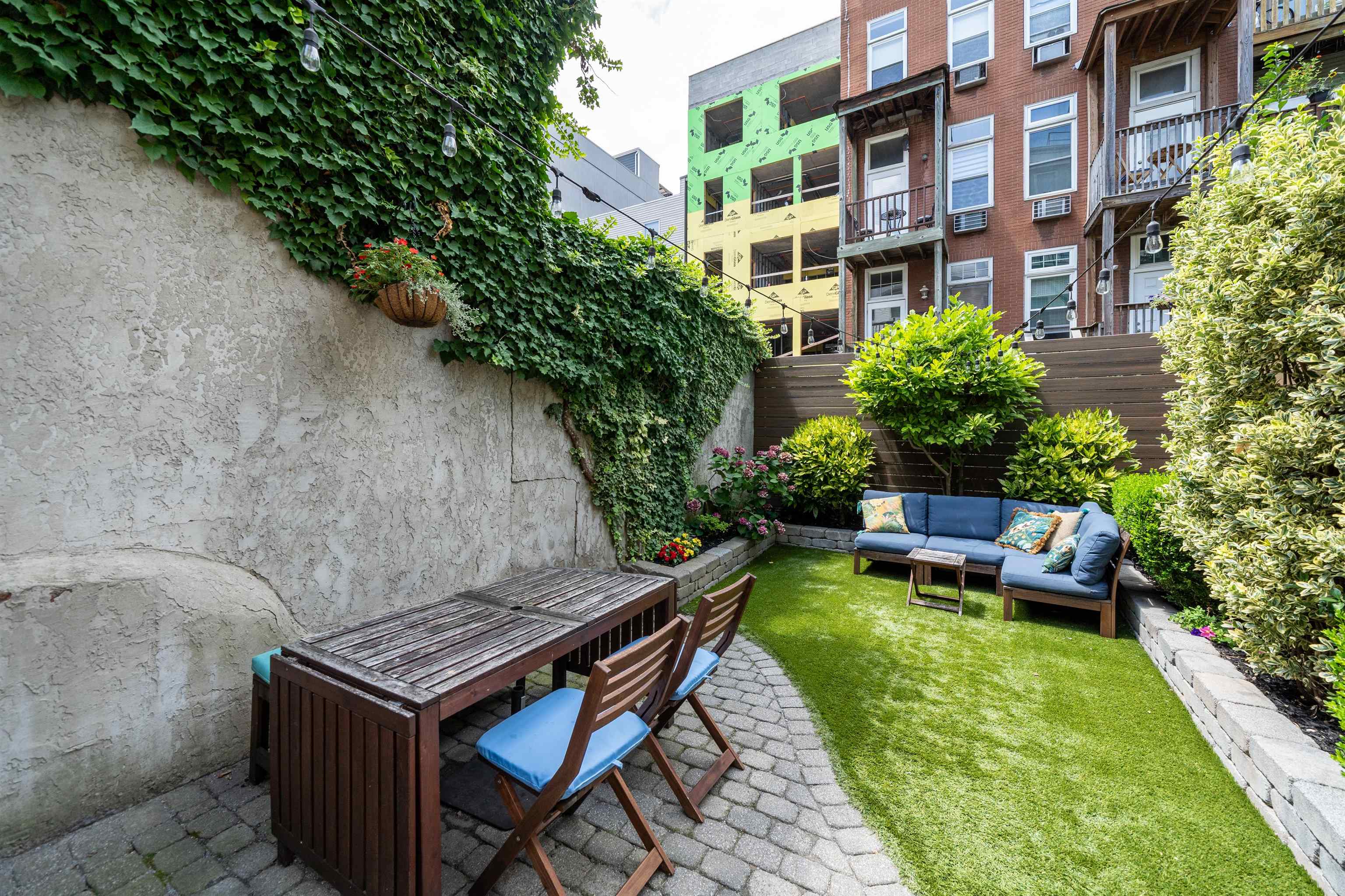 78 MADISON ST Unit: 1