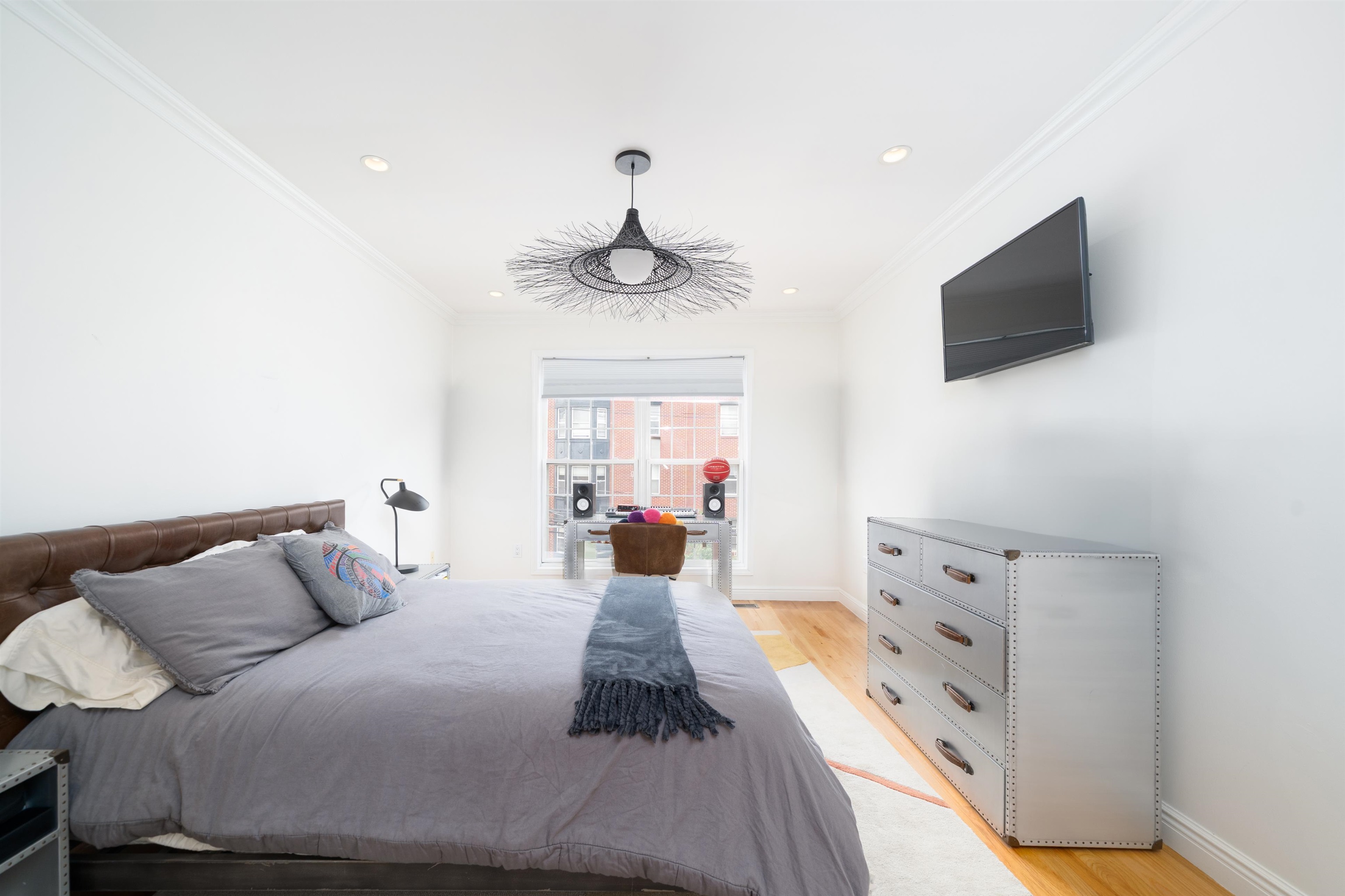 67 MADISON ST Unit: A