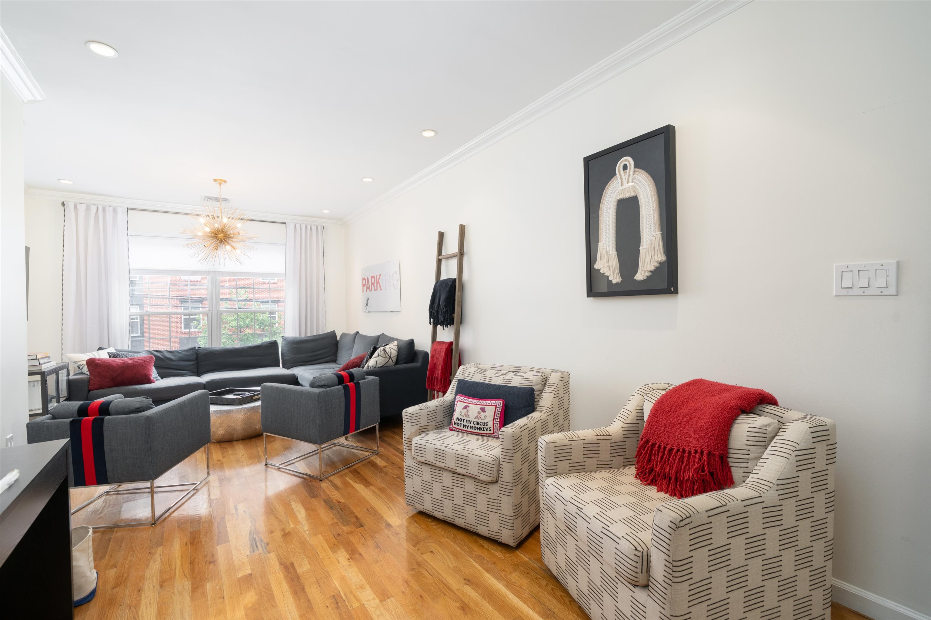 67 MADISON ST Unit: A