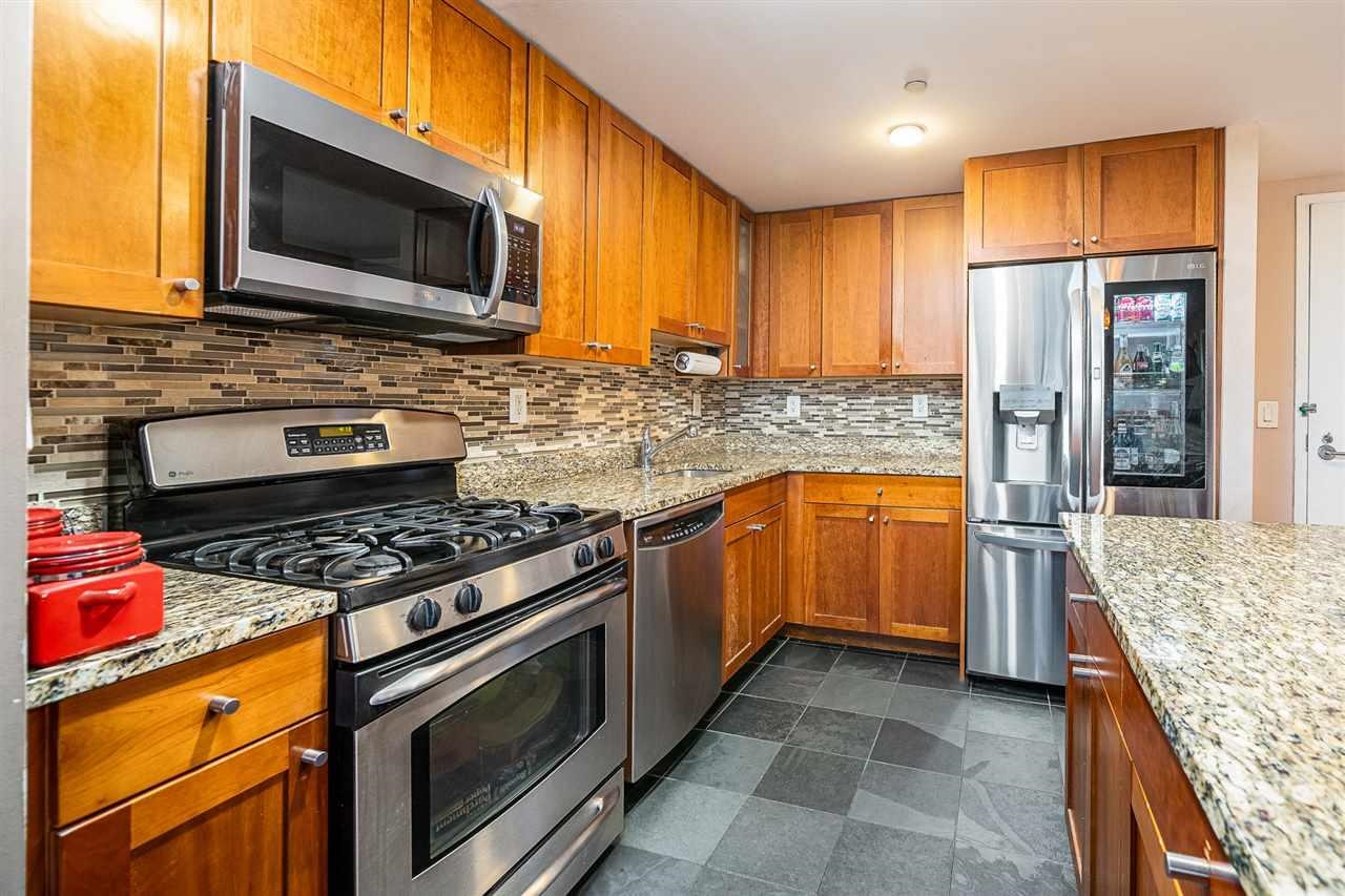 700 GROVE ST Unit: 5U