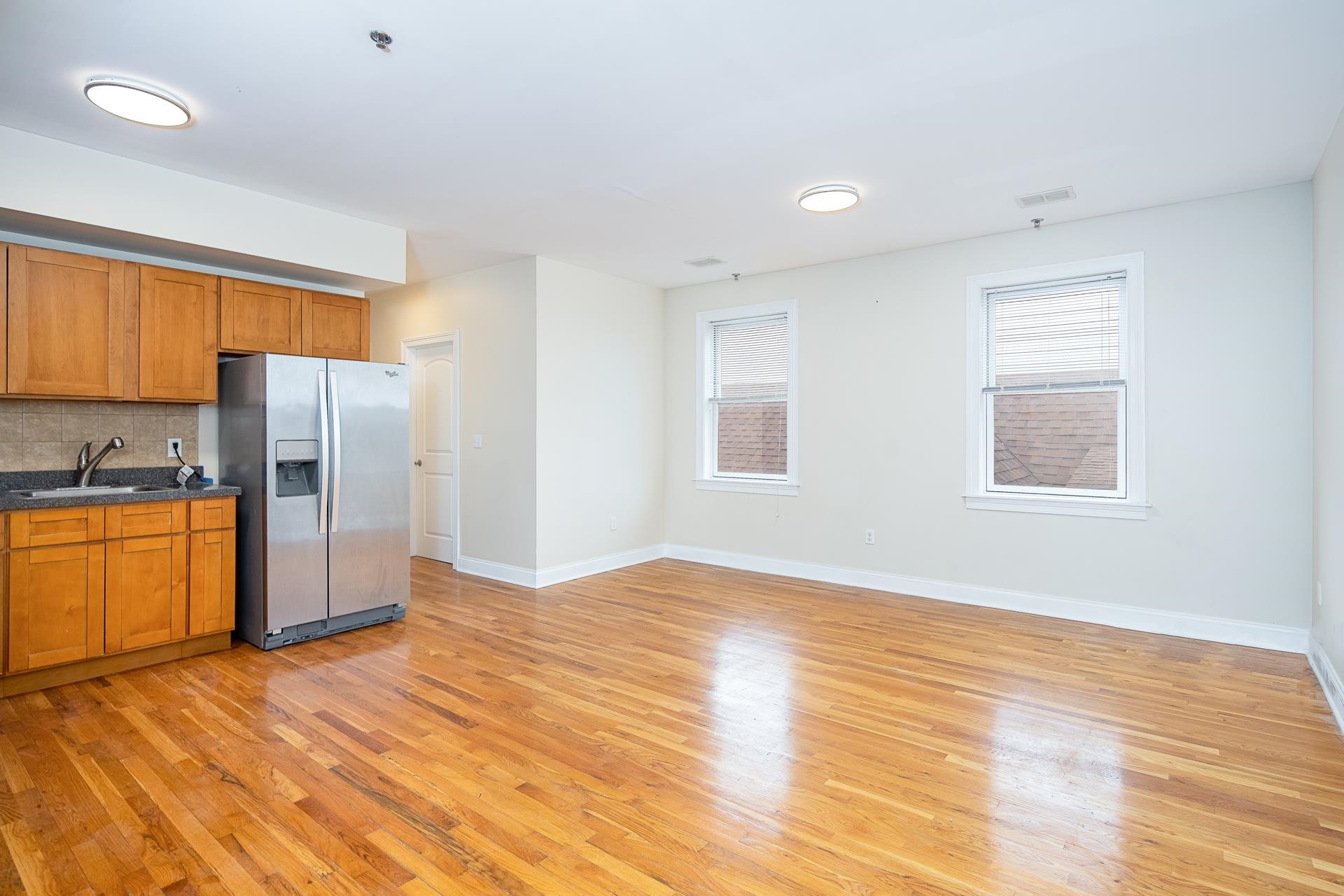 528 47TH ST Unit: 3A