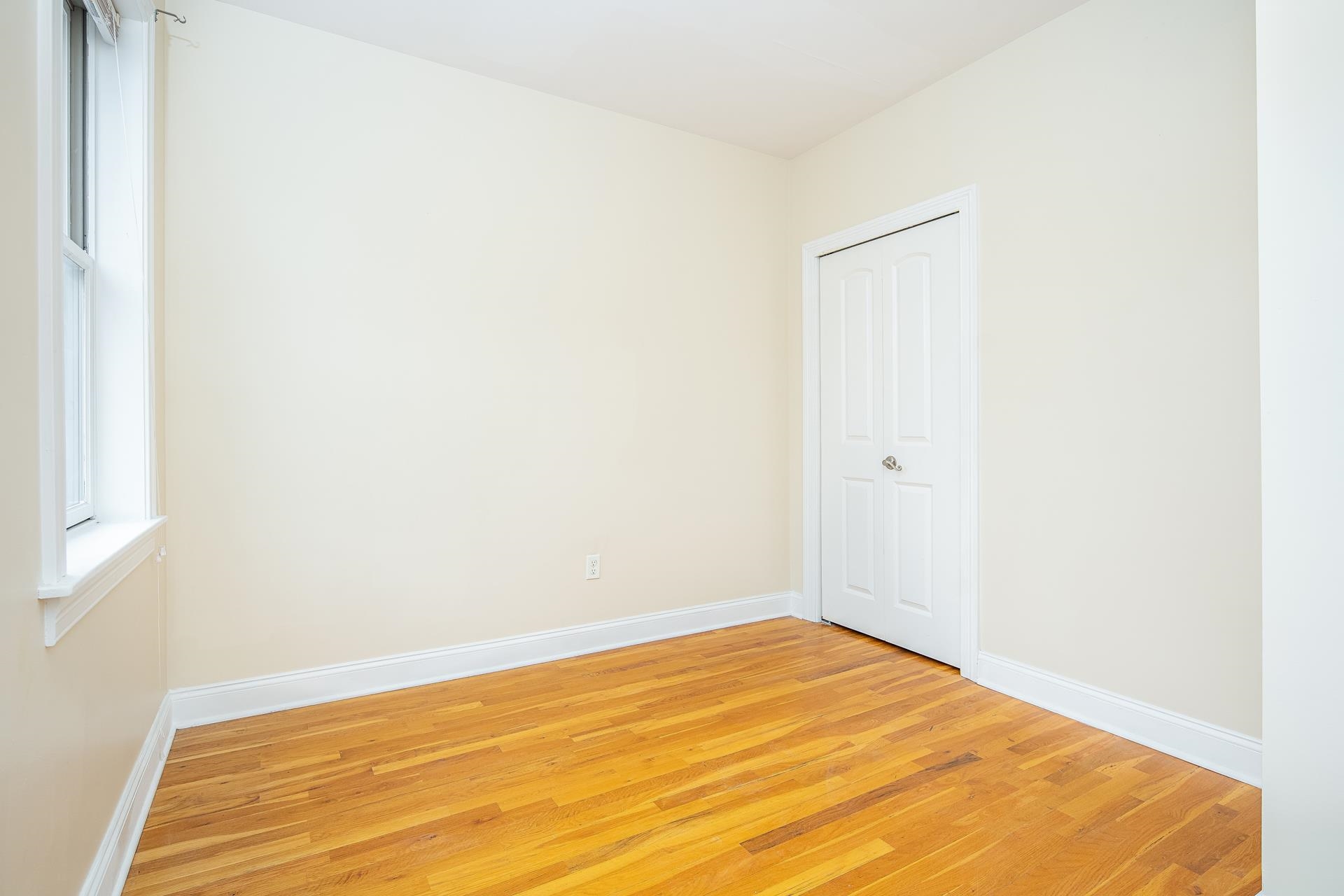 528 47TH ST Unit: 3A