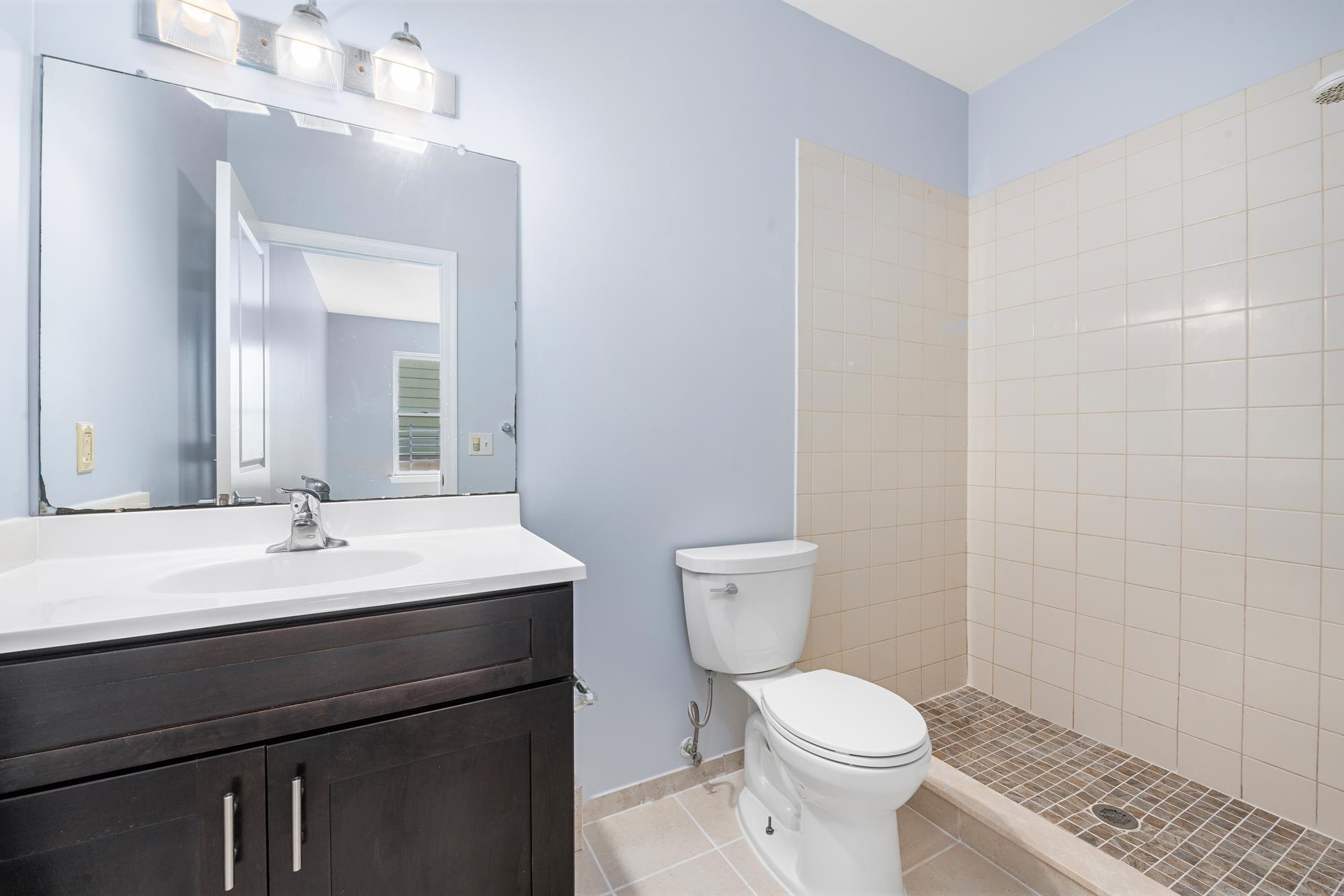 71 NORTH ST Unit: 204