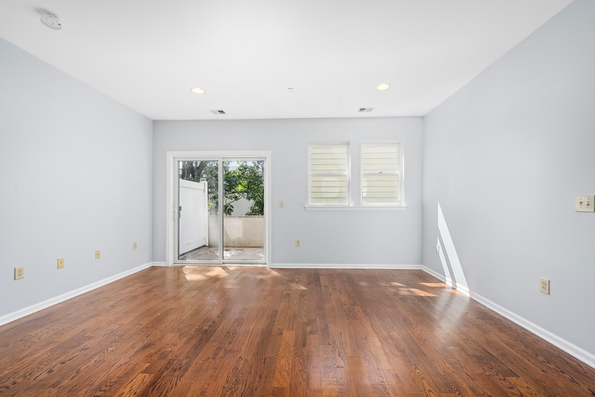 71 NORTH ST Unit: 204