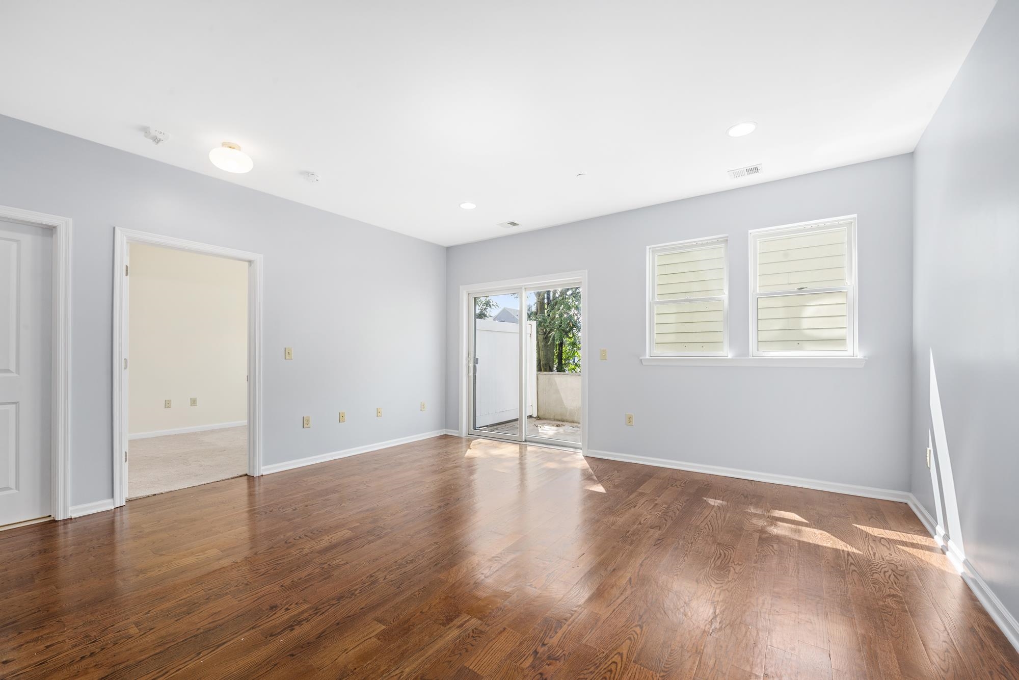 71 NORTH ST Unit: 204