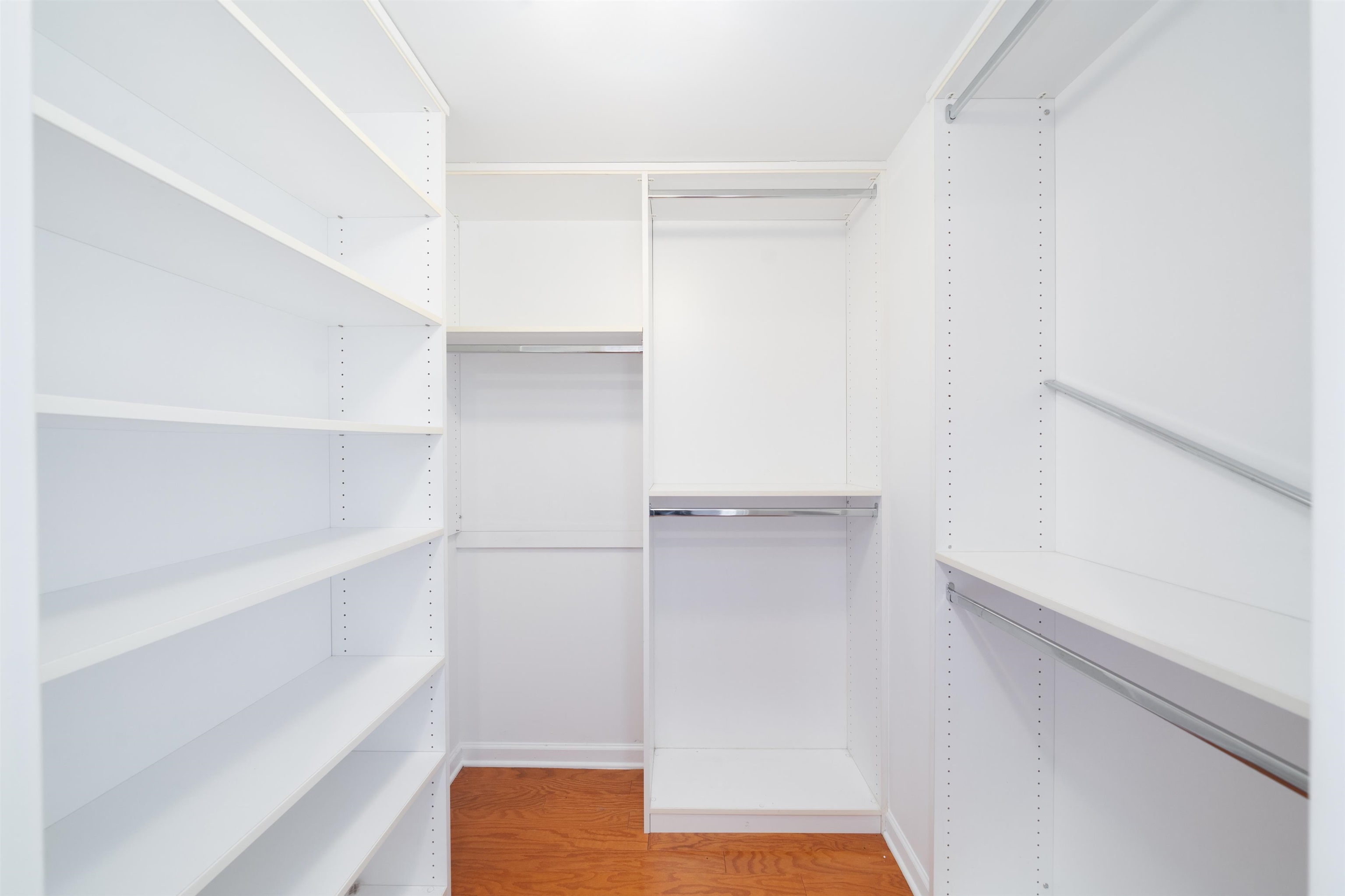 700 GROVE ST Unit: 10H