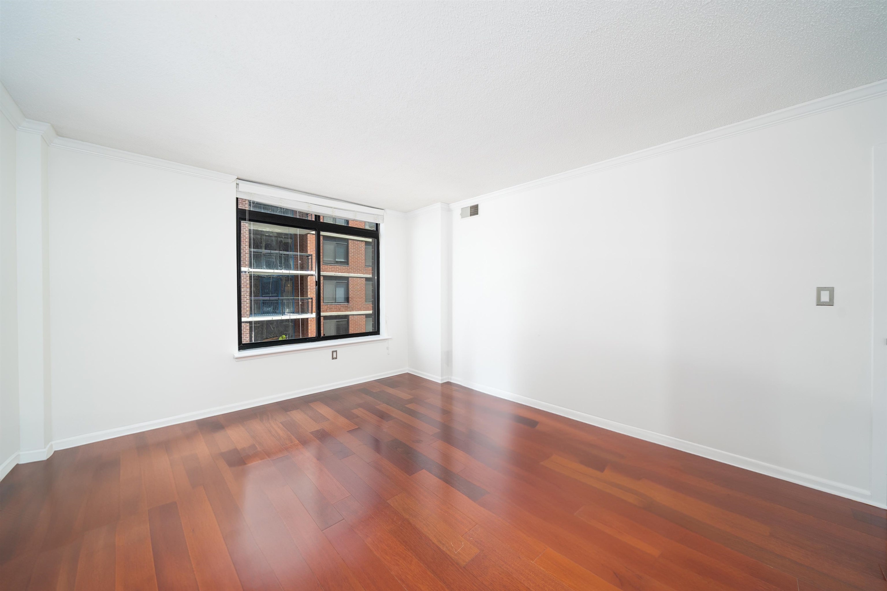 700 1ST ST Unit: 12N