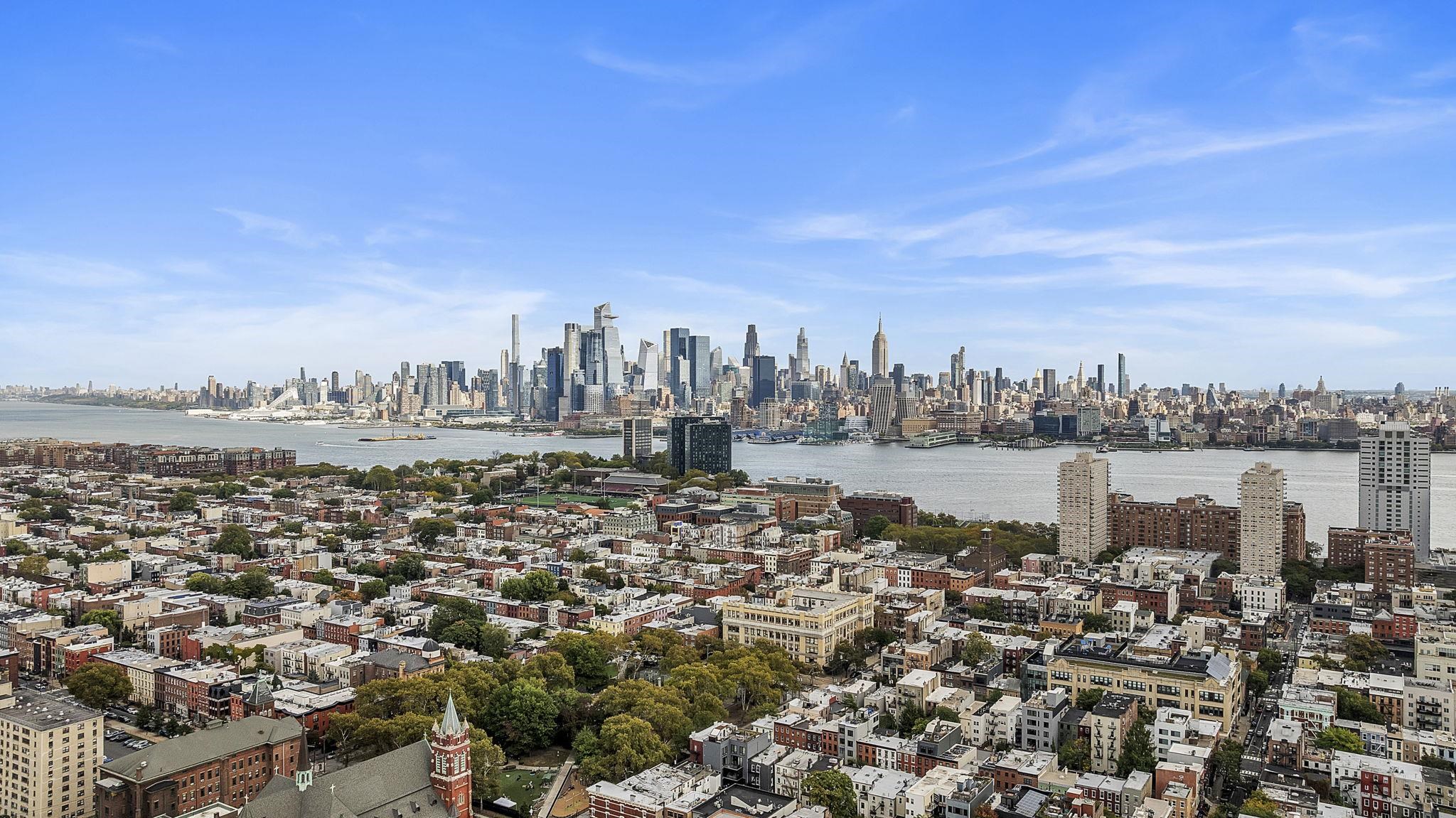 222 GRAND ST Unit: 1F