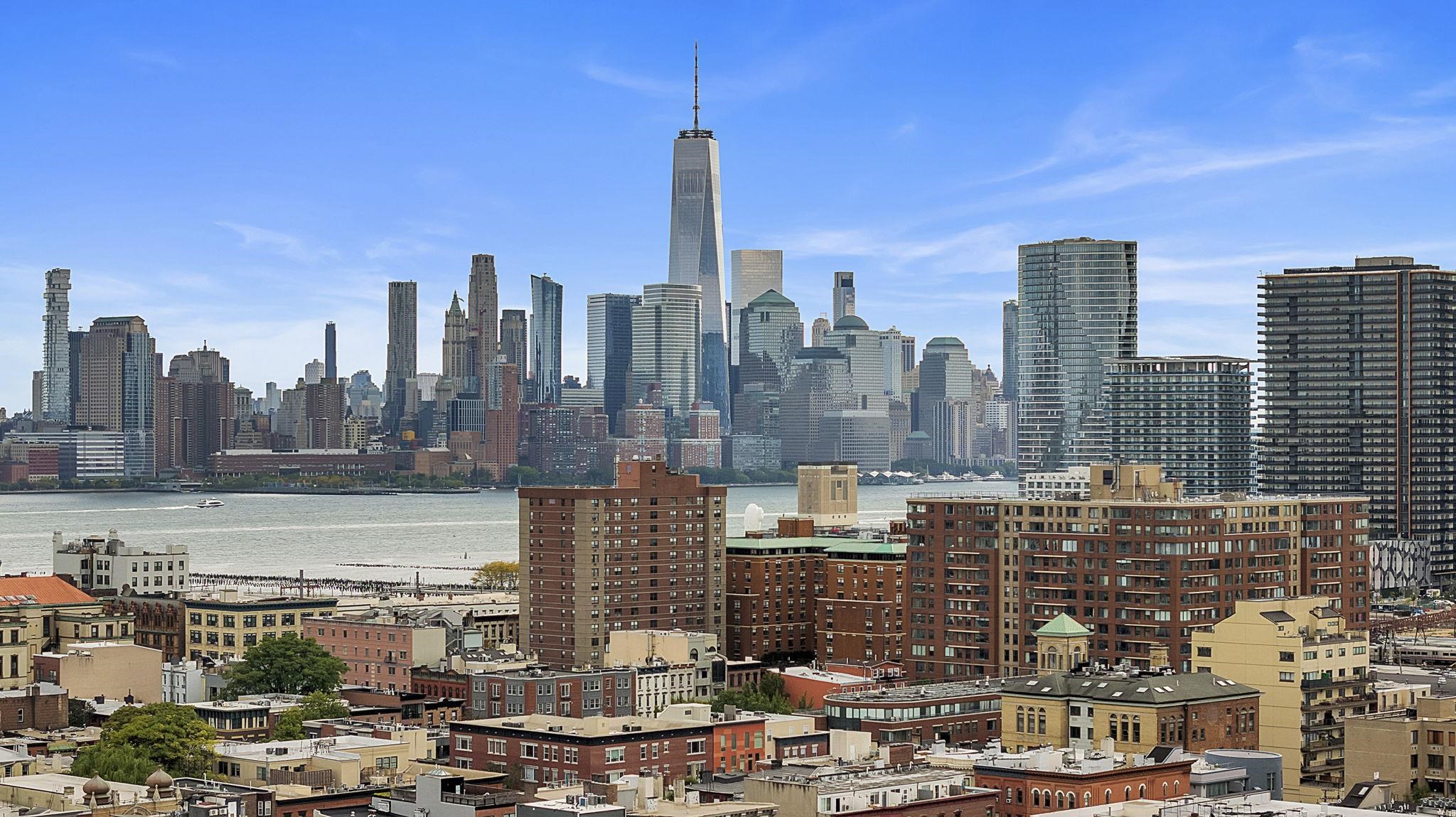 222 GRAND ST Unit: 1F