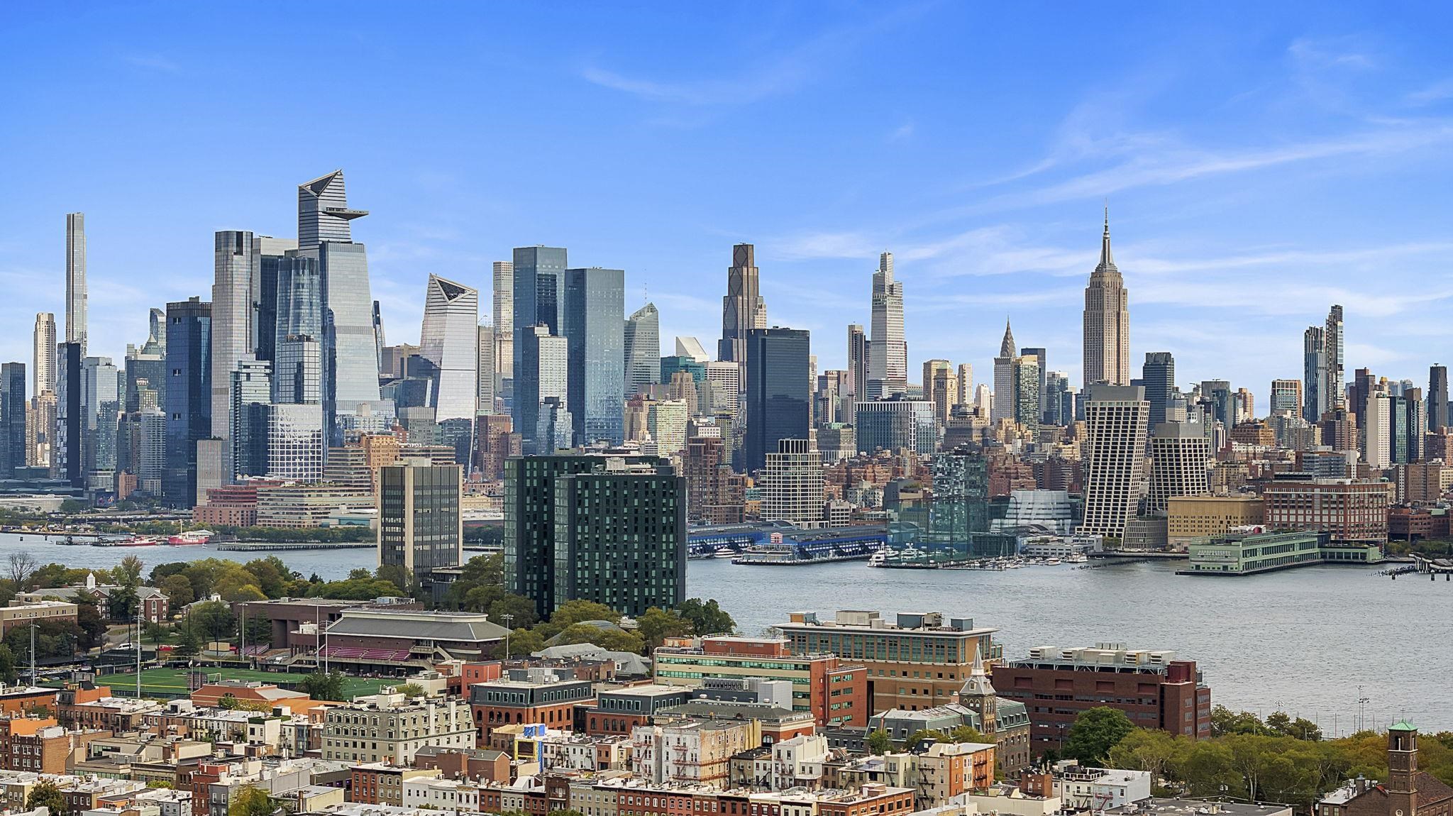 222 GRAND ST Unit: 1F