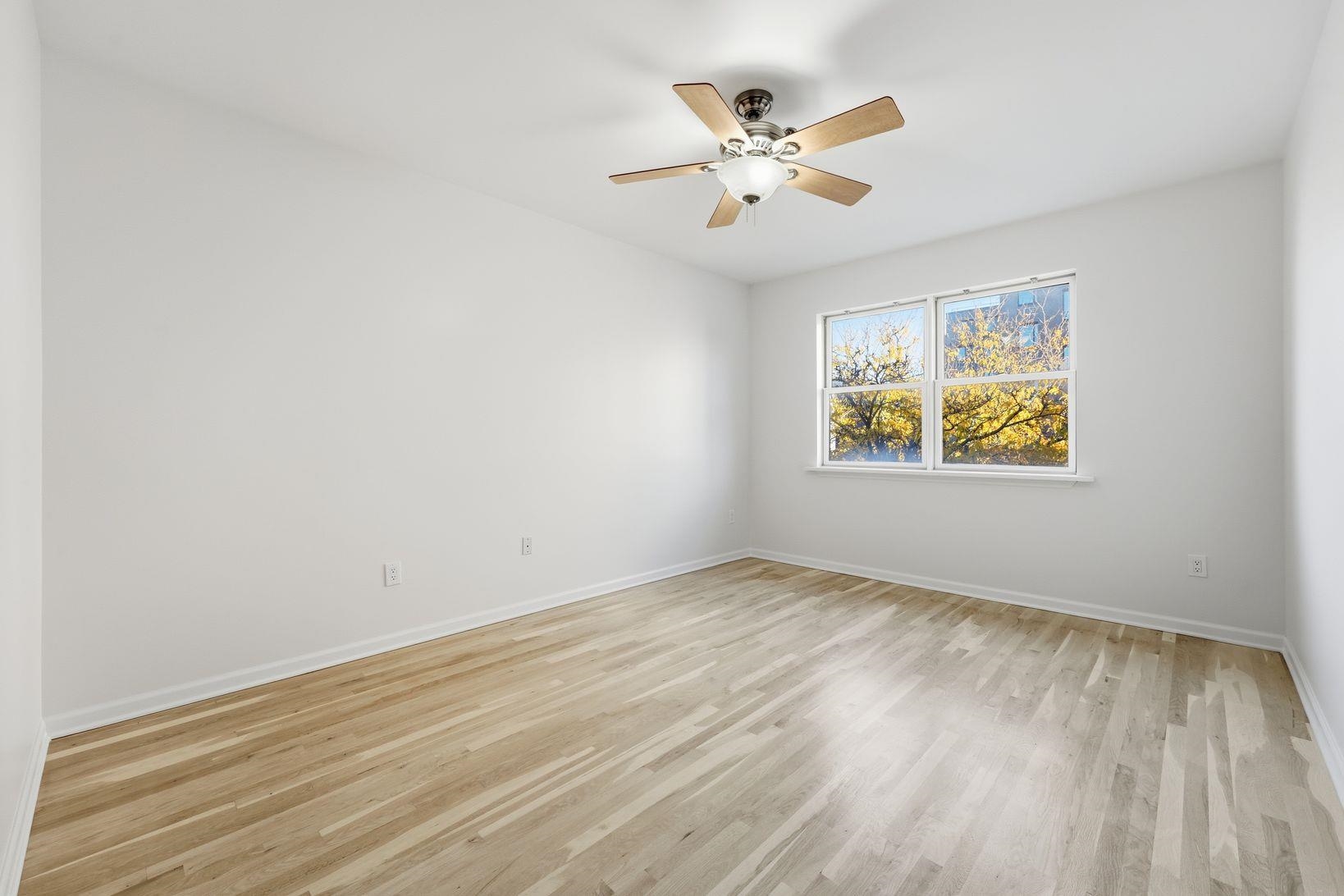 86 CLINTON ST Unit: 3