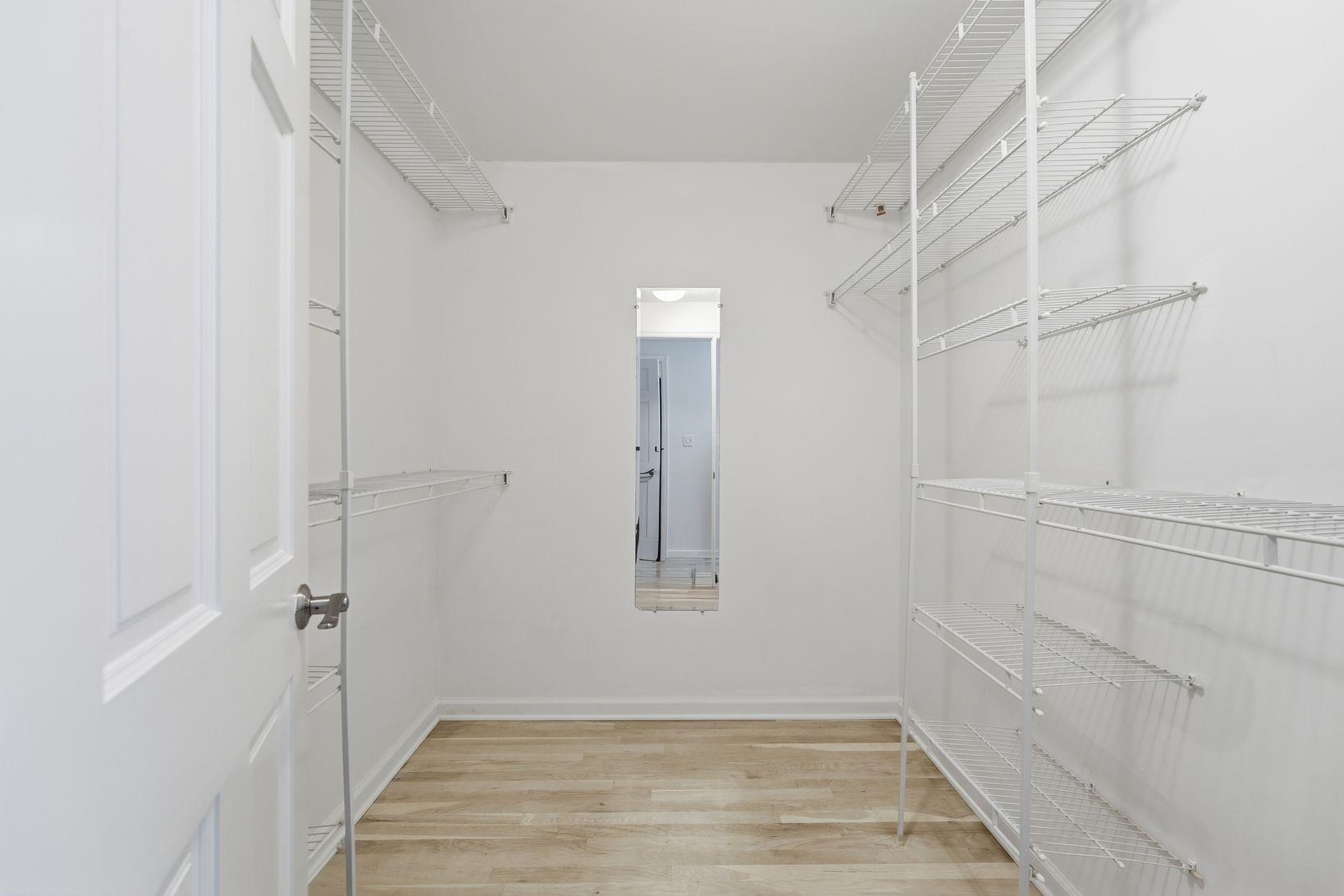 86 CLINTON ST Unit: 3