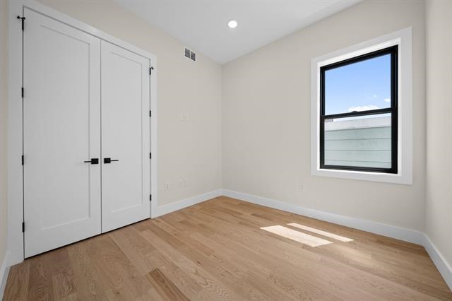 27 GRAHAM ST Unit: 2