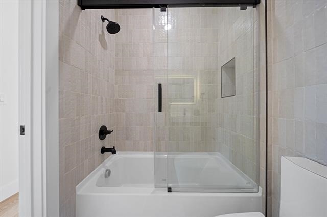 27 GRAHAM ST Unit: 2