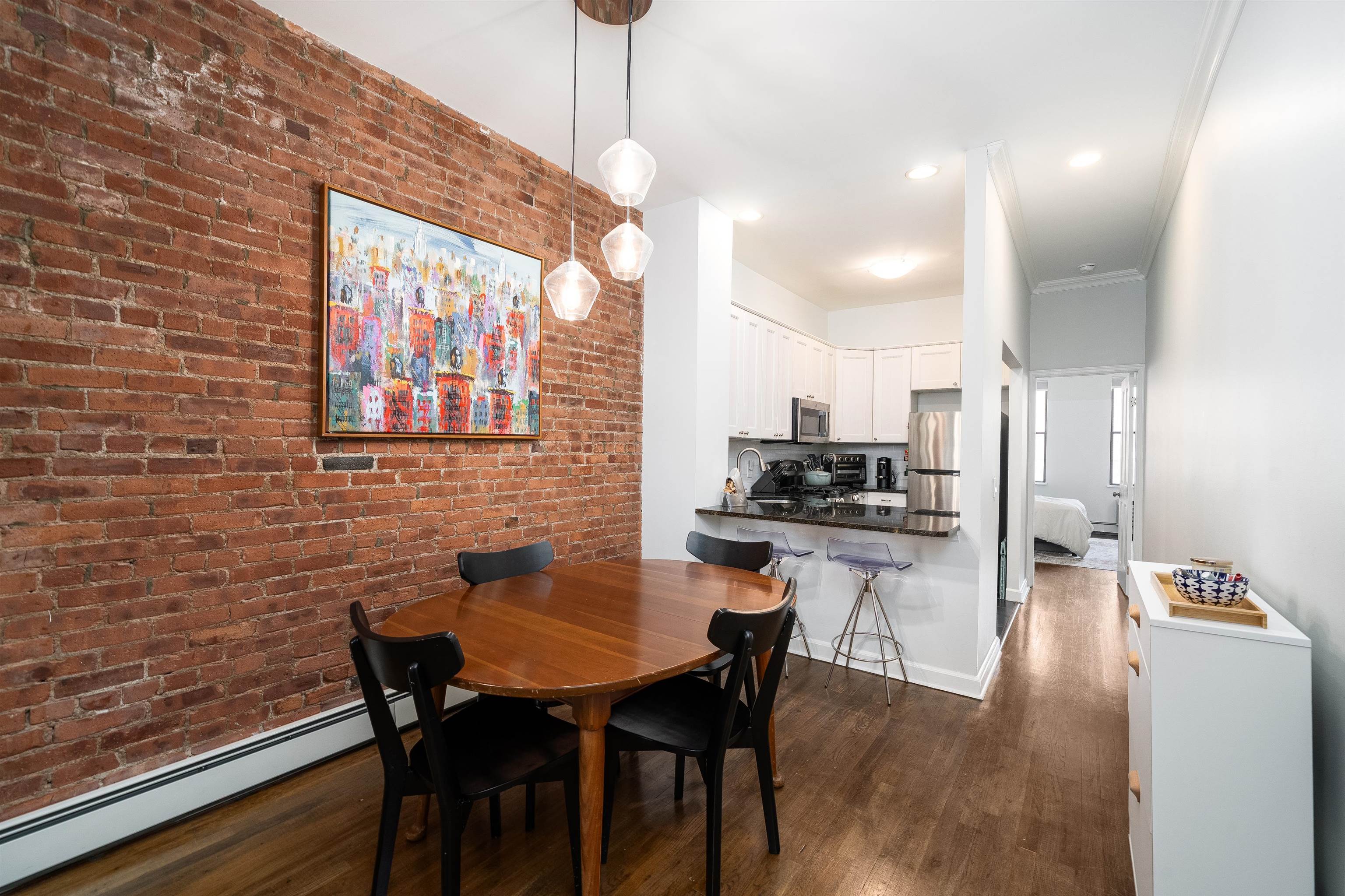 257 12TH ST Unit: 2B