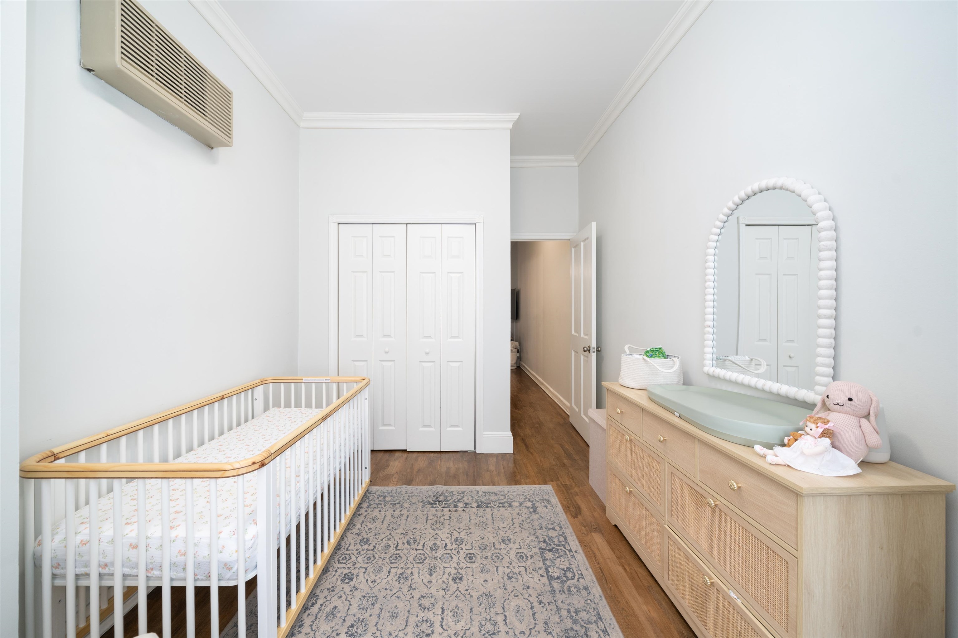 257 12TH ST Unit: 2B