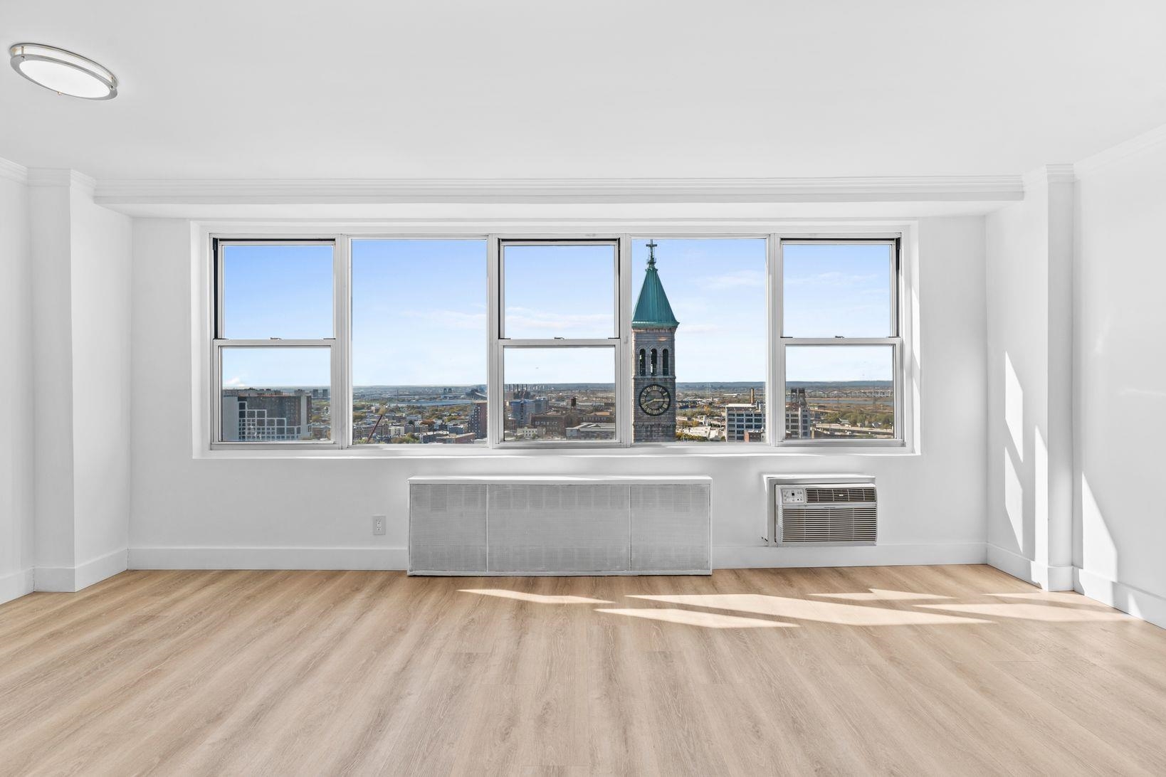 10 HURON AVE Unit: 17F