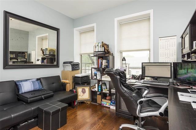 42 PROSPECT ST Unit: 3A