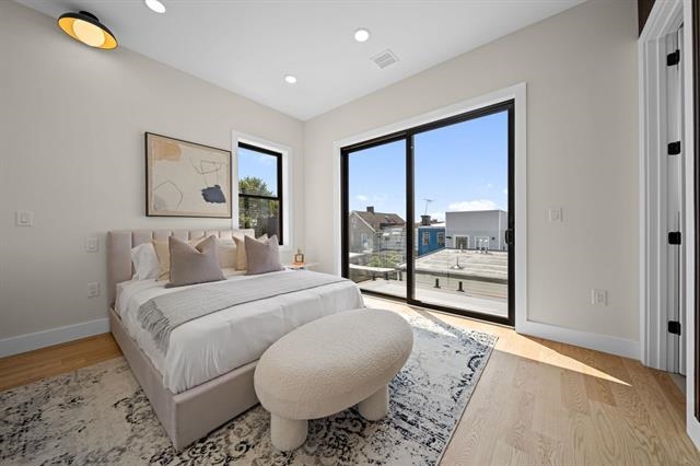 27 GRAHAM ST Unit: 2