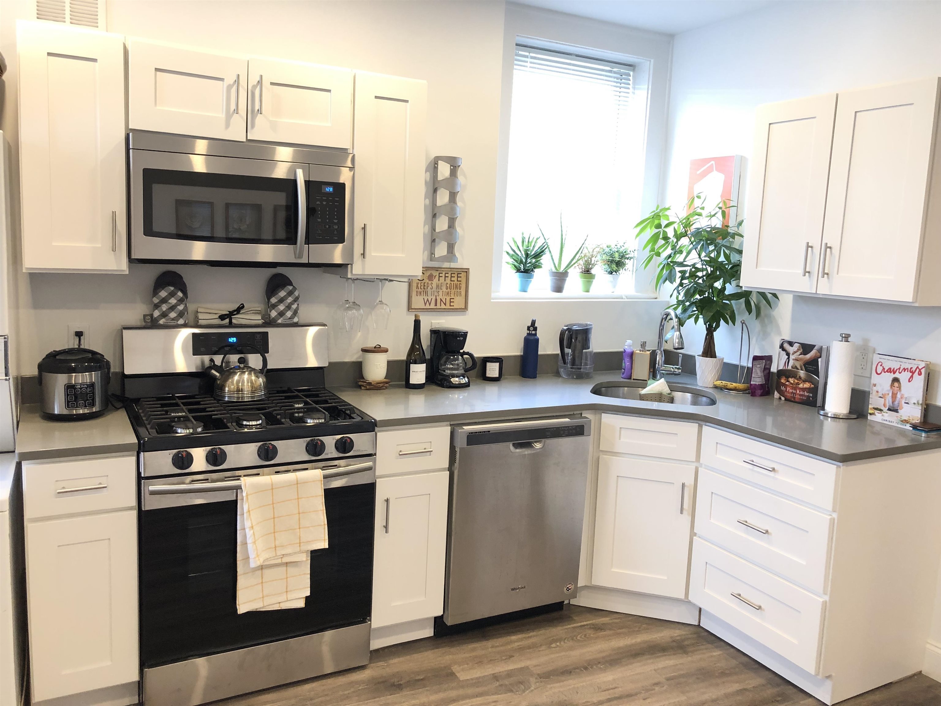 81 GLENRIDGE AVE Unit: 1