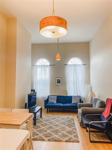 420 MONROE ST Unit: 4R