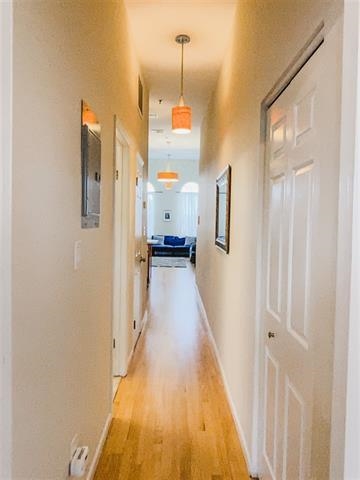 420 MONROE ST Unit: 4R