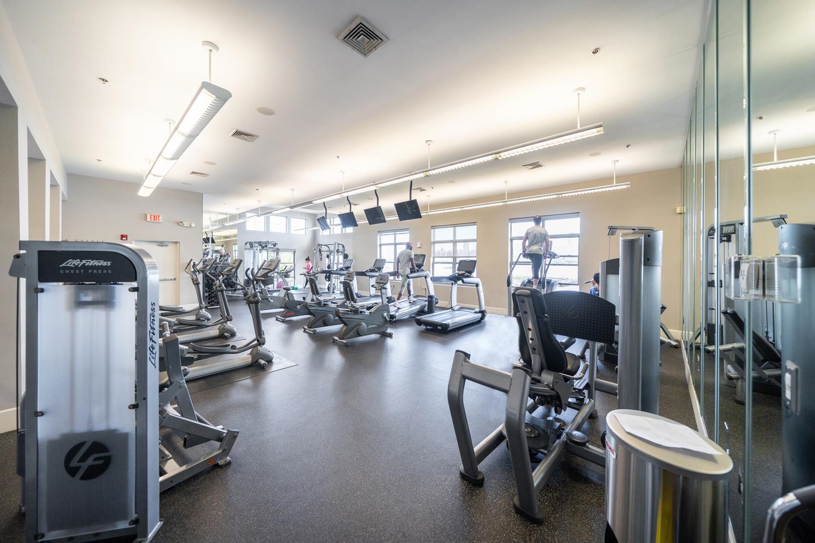 26 AVENUE AT PORT IMPERIAL Unit: 204