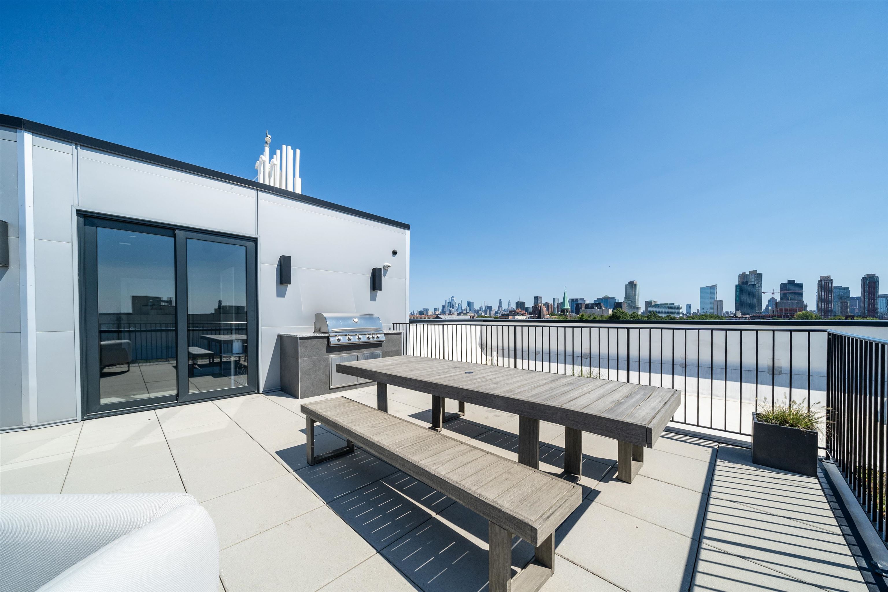 338 NEWARK AVE Unit: 306