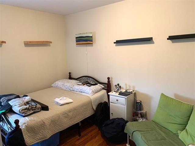 524-526 4TH ST Unit: 12