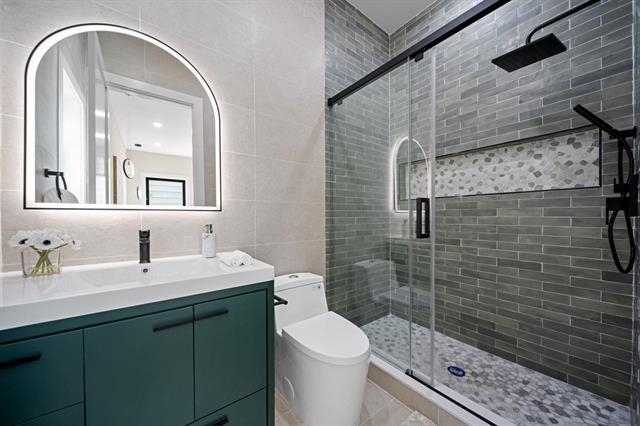 27 GRAHAM ST Unit: 1