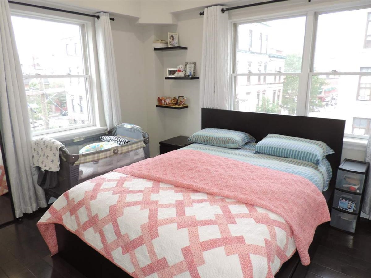 84 BLOOMFIELD ST Unit: 11