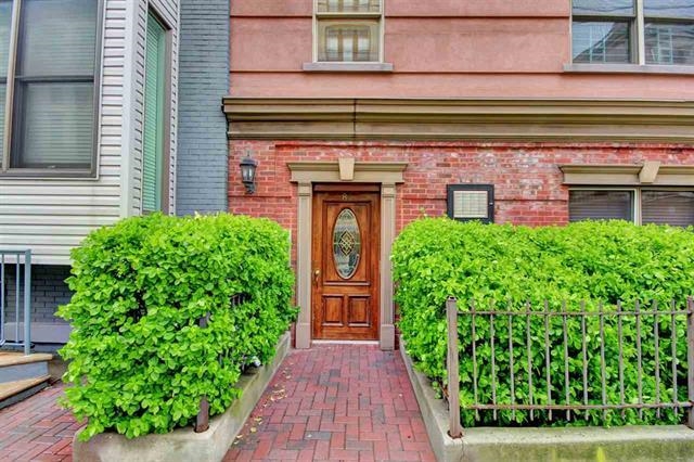 84 BLOOMFIELD ST Unit: 11