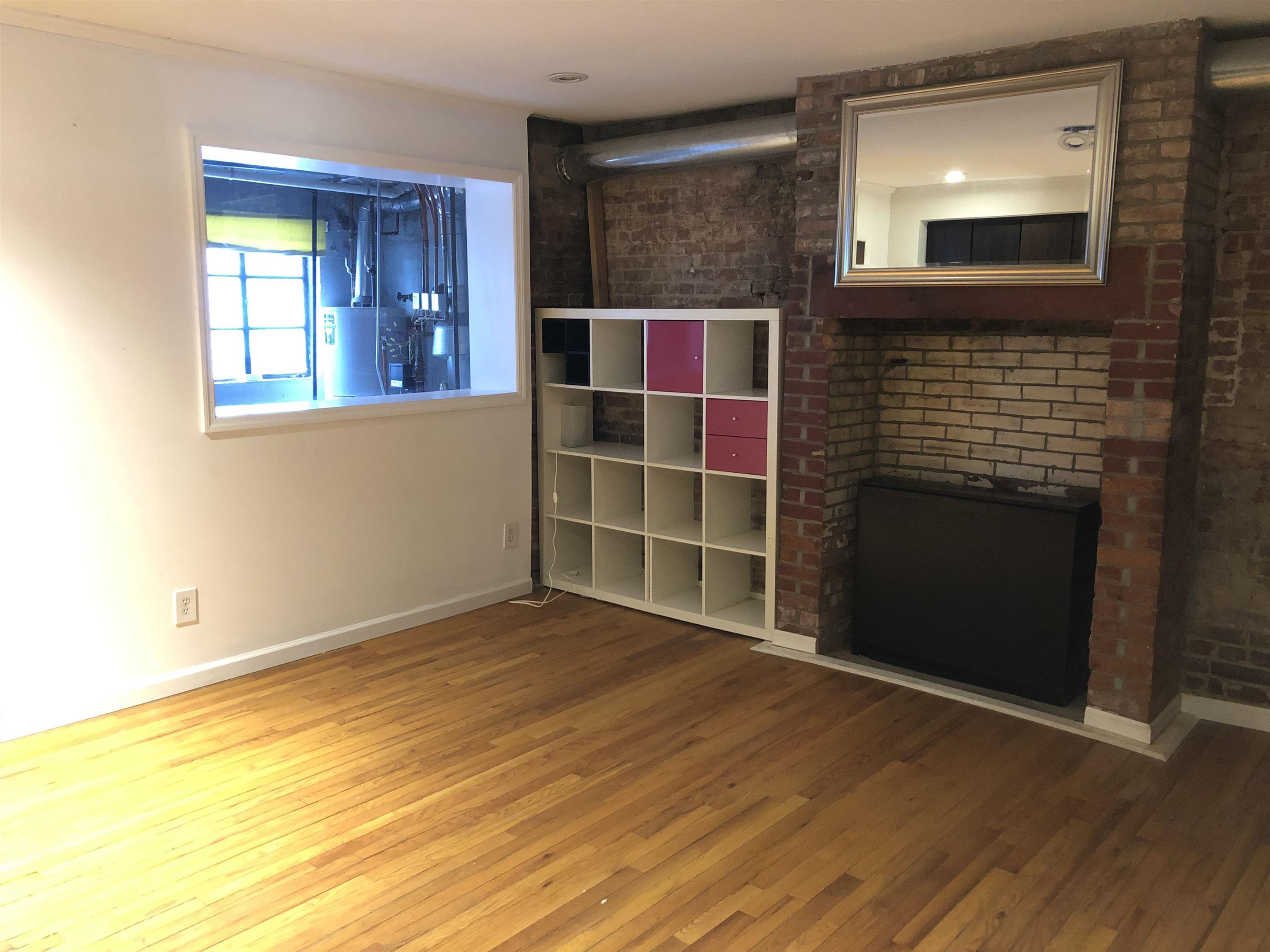 55 VAN REIPEN AVE Unit: 1