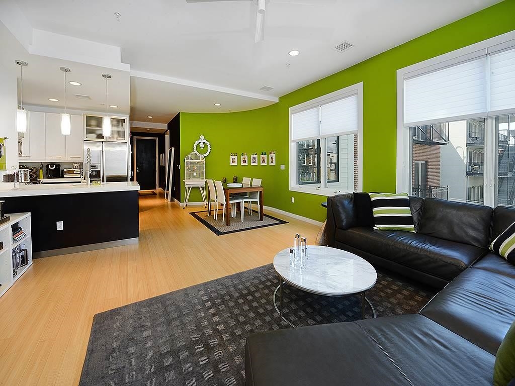 511 MADISON ST Unit: 303