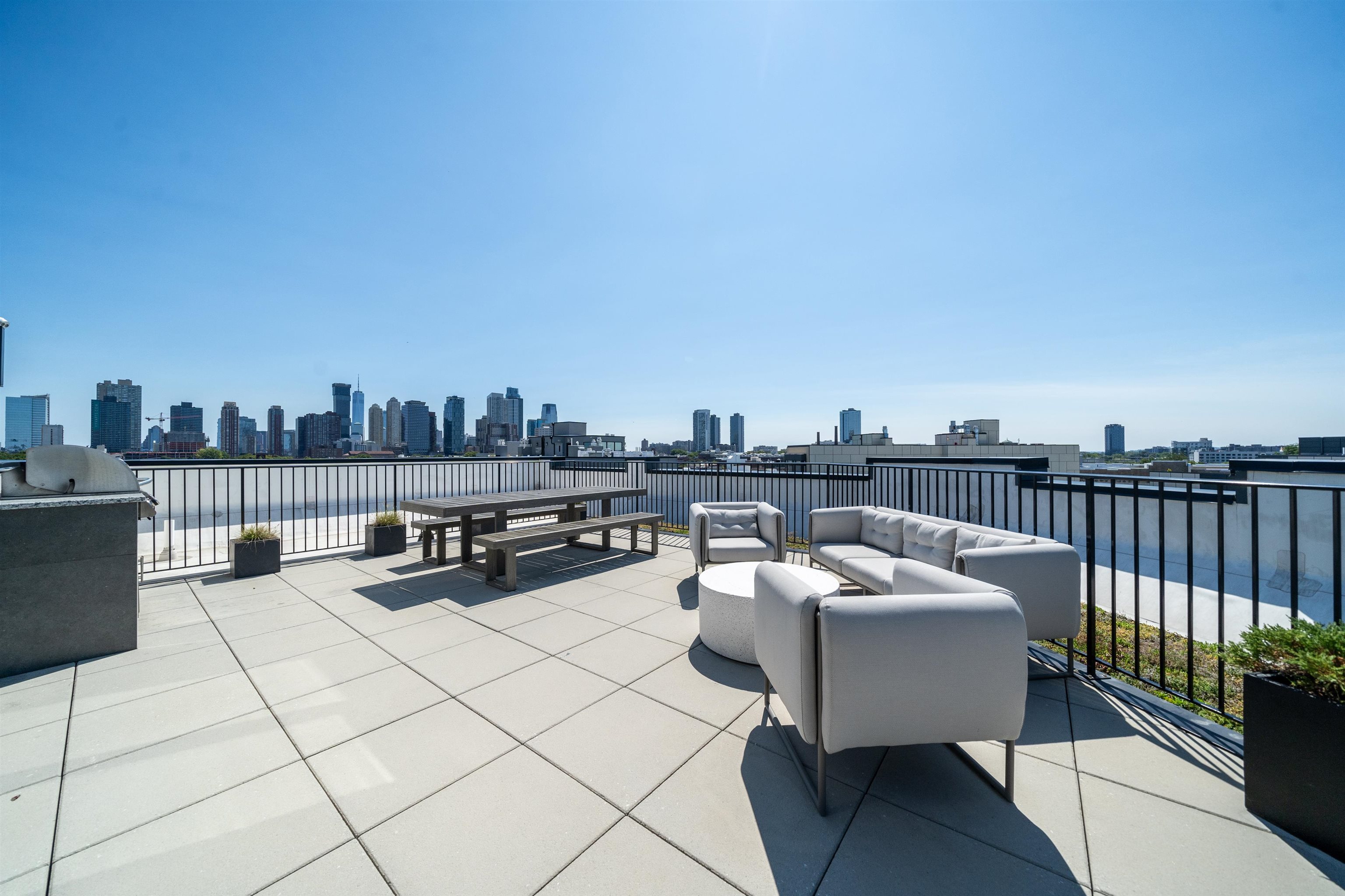 338 NEWARK AVE Unit: 306