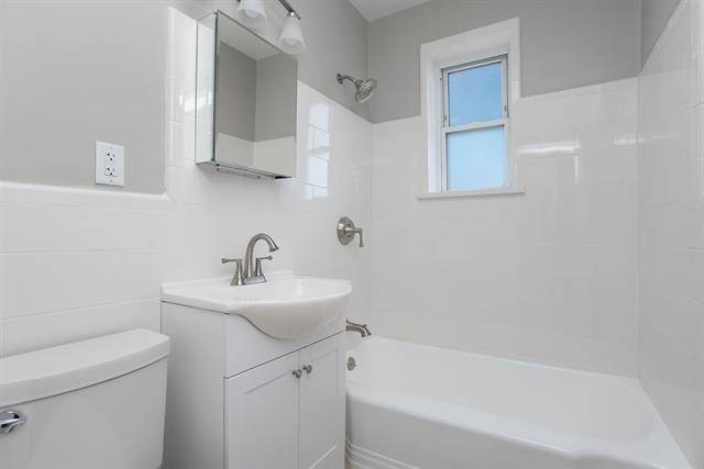 2520 KENNEDY BLVD Unit: 5A