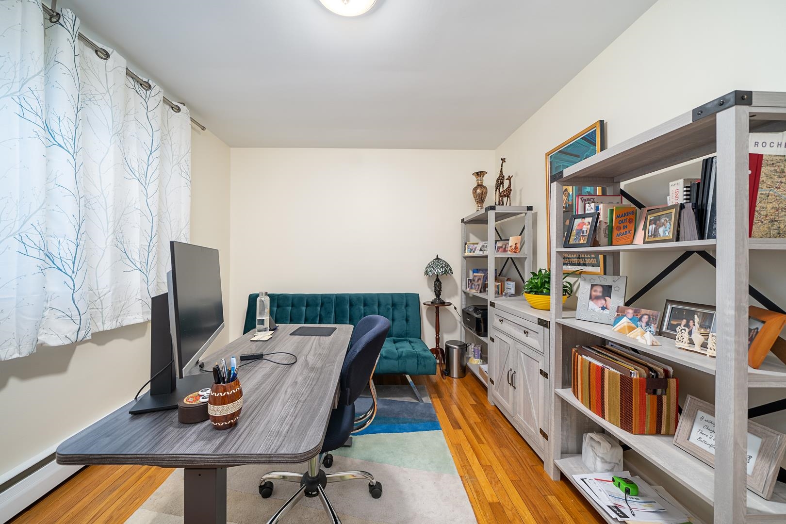 121 OGDEN AVE Unit: 2