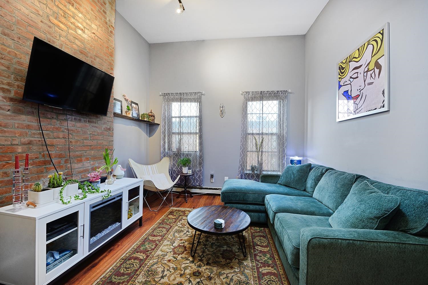203 MADISON ST Unit: 4B