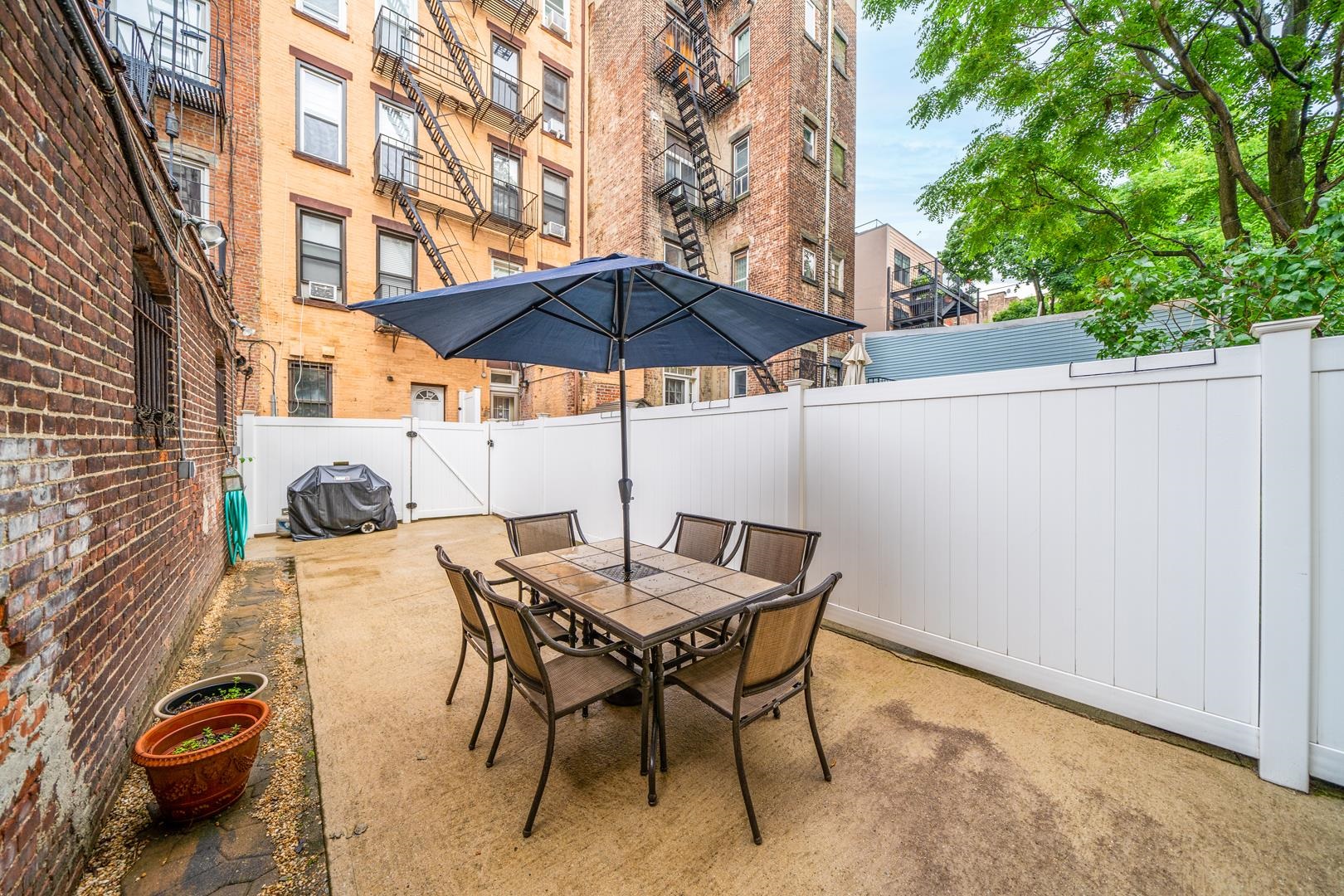 232 PARK AVE Unit: 3N